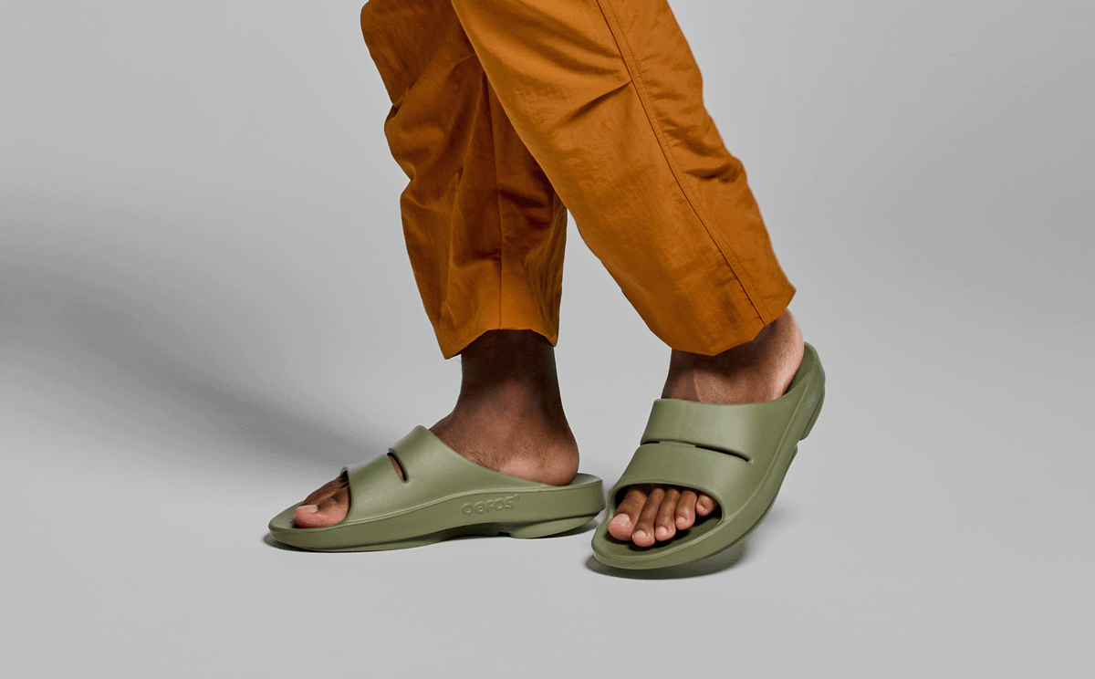 Oofos Men's Slide Foliage