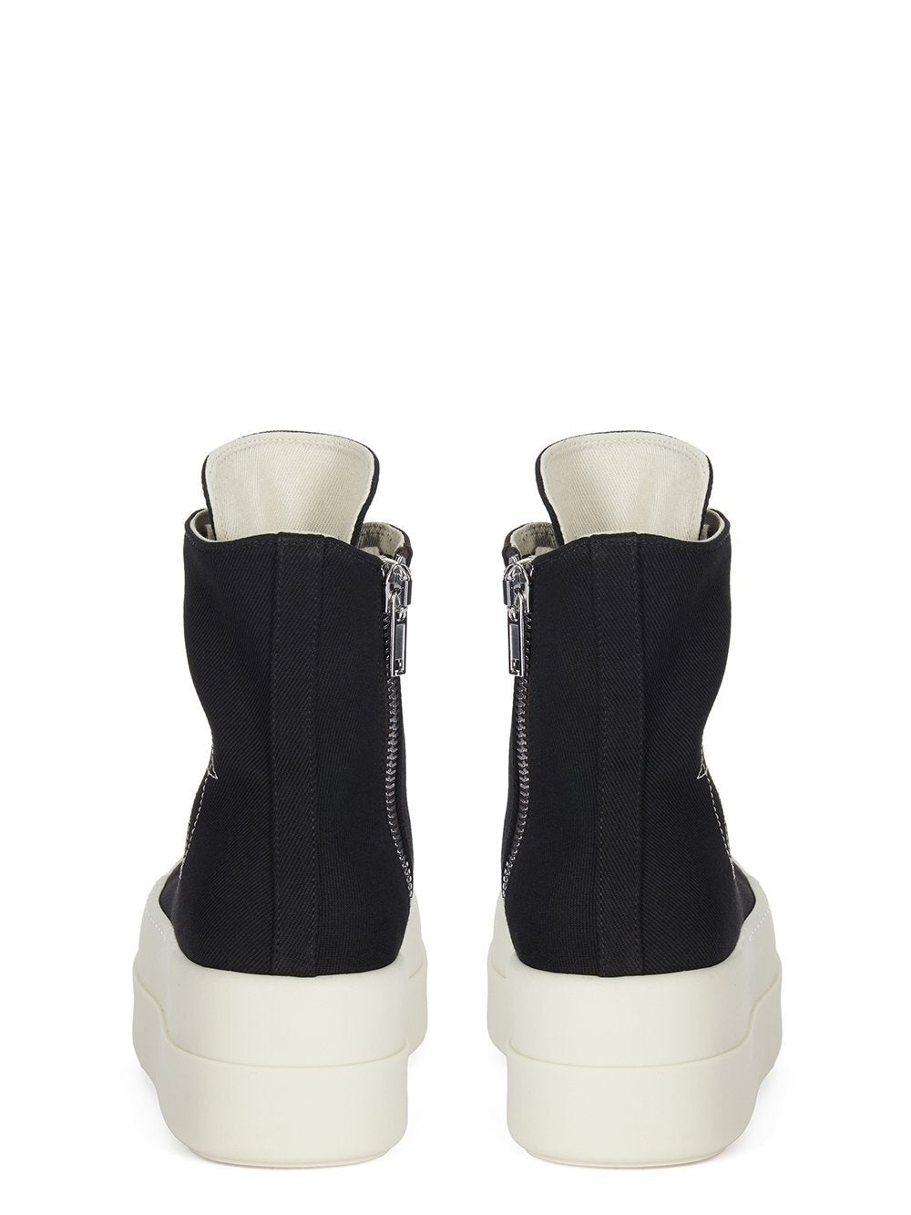 #color_black-milk-milk