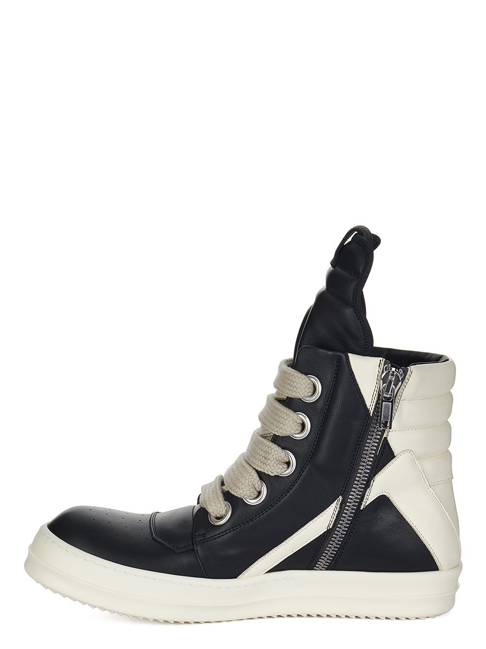 #color_black-milk-milk