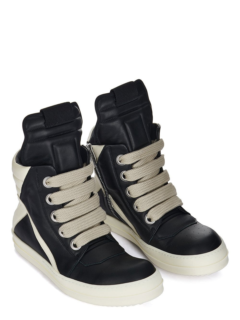#color_black-milk-milk