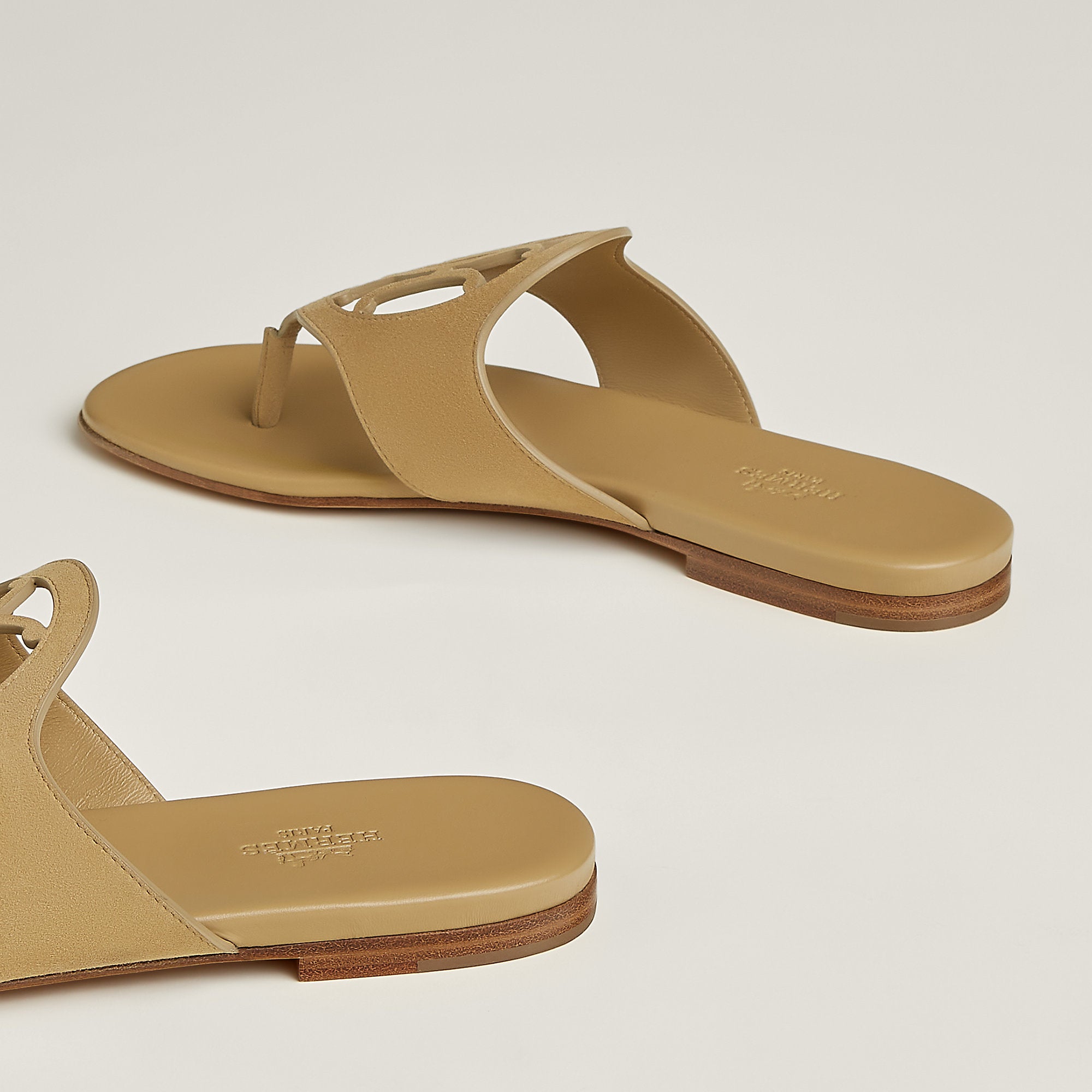 Hermes Mage Sandal Beige Albtre