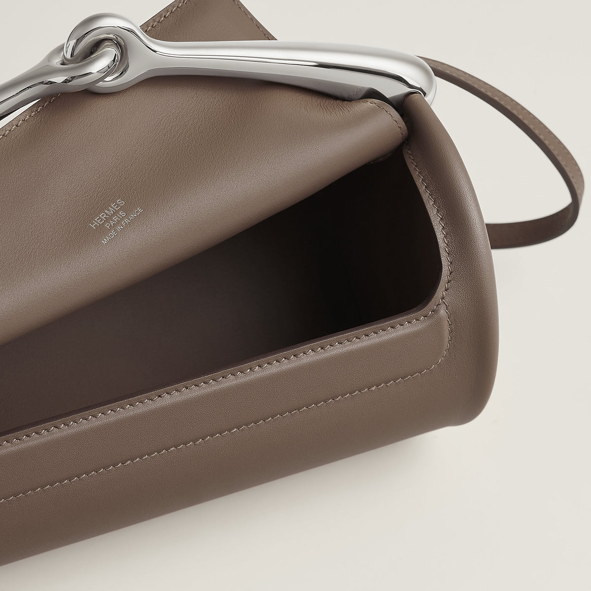 Hermes Maximors Ii Bag Toupe
