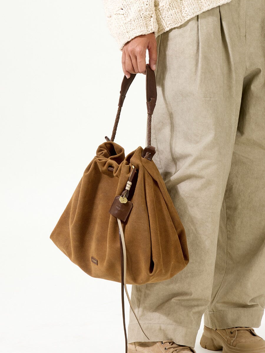 Songmont Medium Gather Bag Set in Ochre Suede, hardware detail