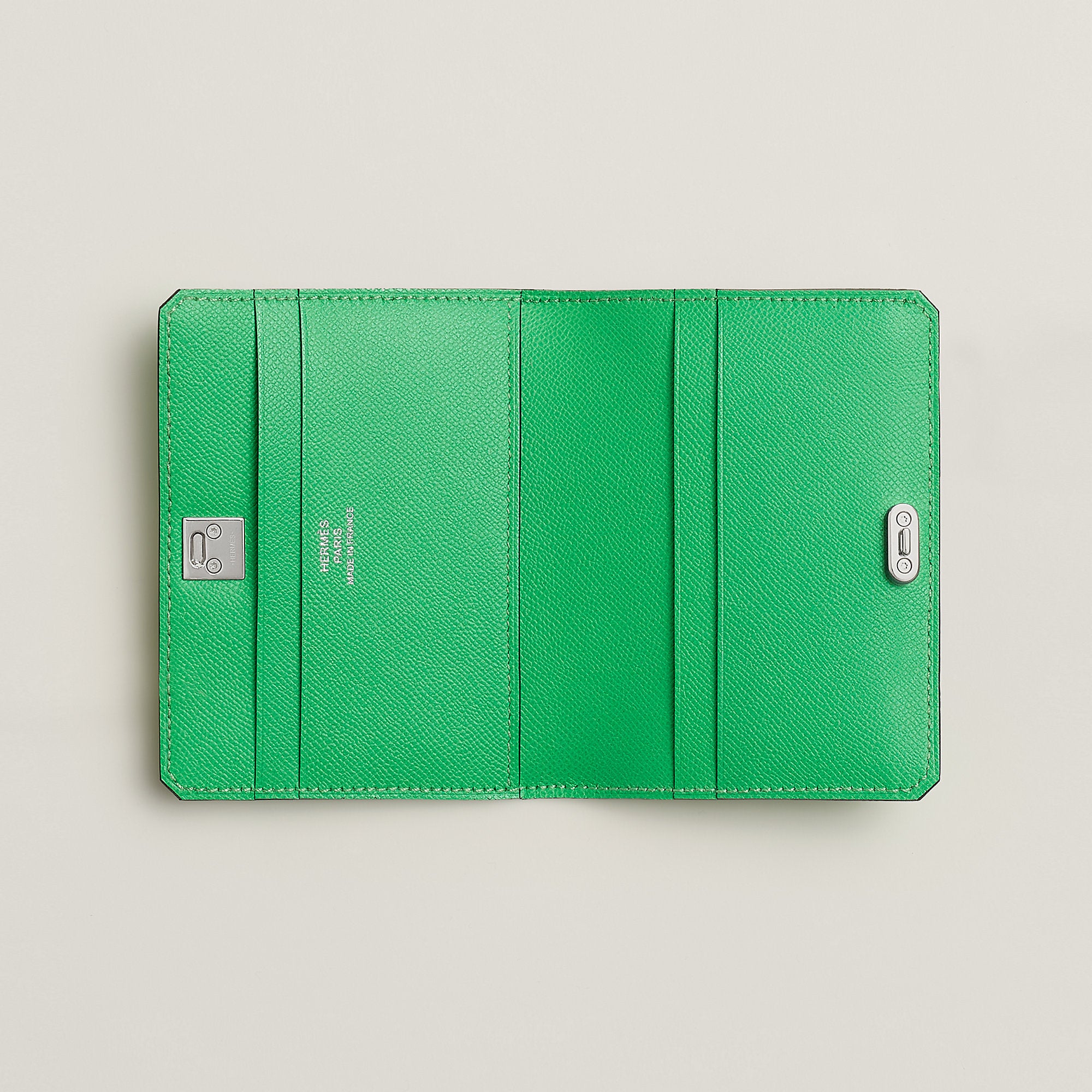 Hermes Medor Card Holder Vert Comics