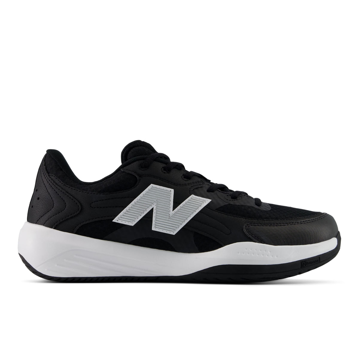New Balance 696v7 Black