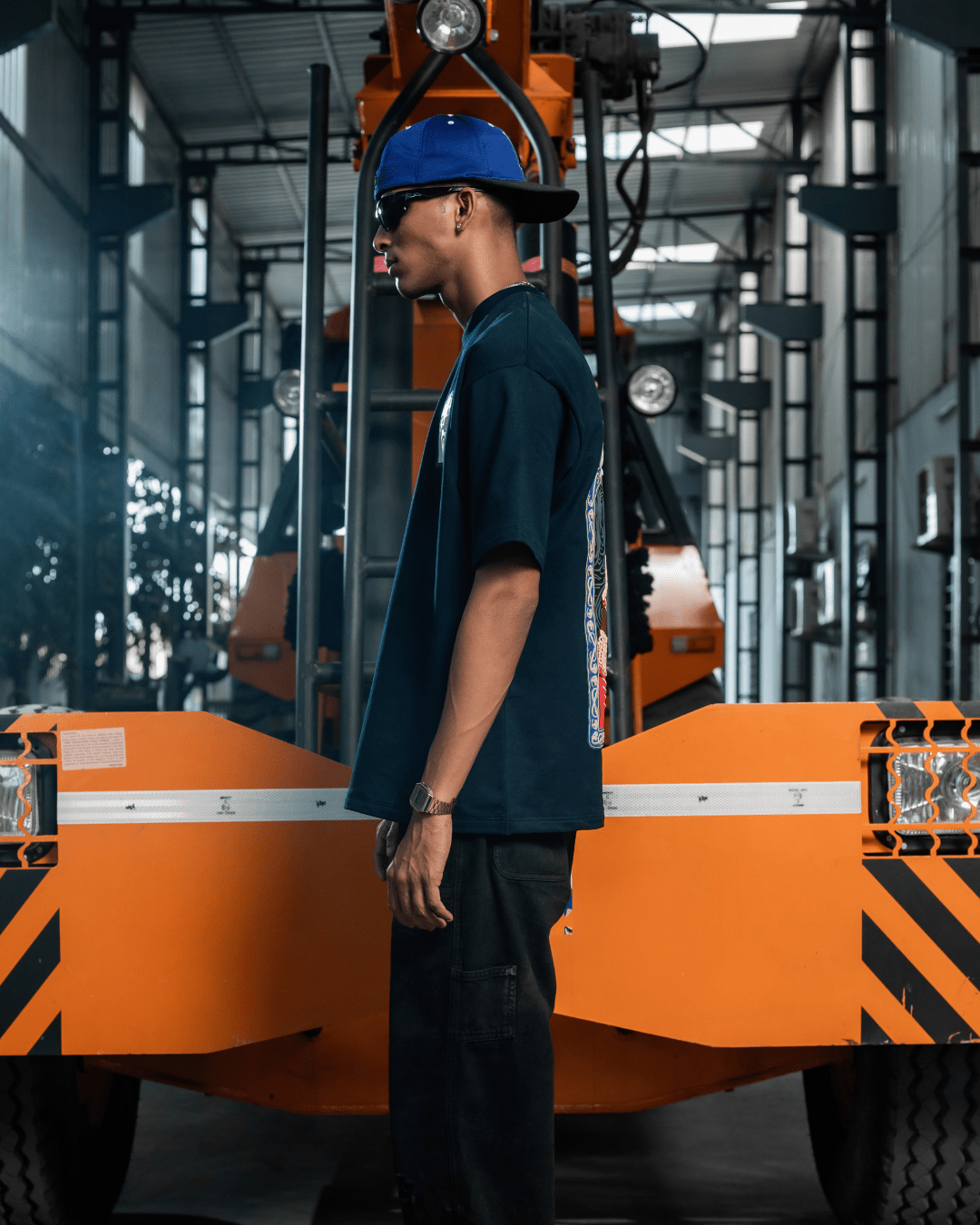 MIDNIGHT LADY SMOKE TEE