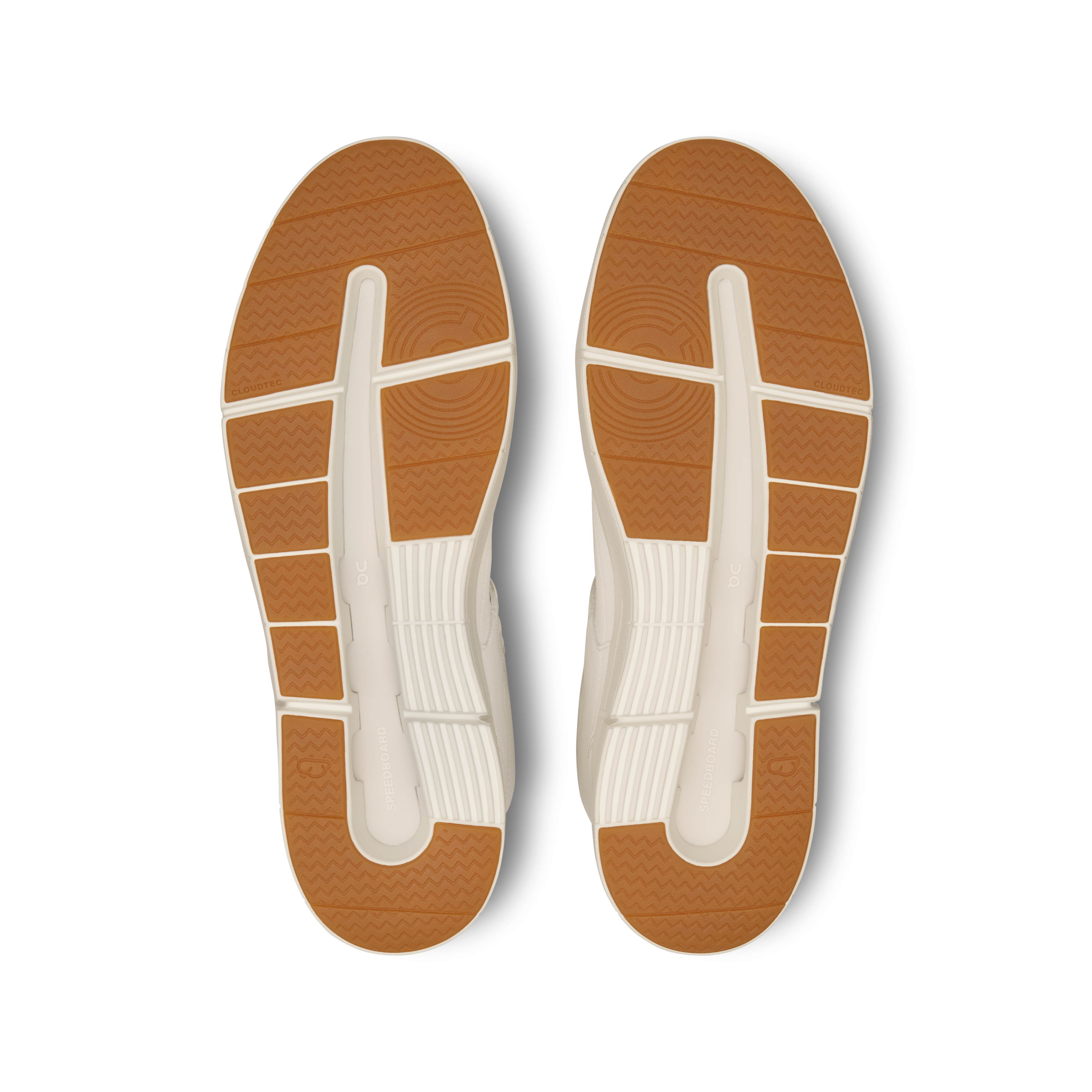 On The Roger Clubhouse Mid White Sand