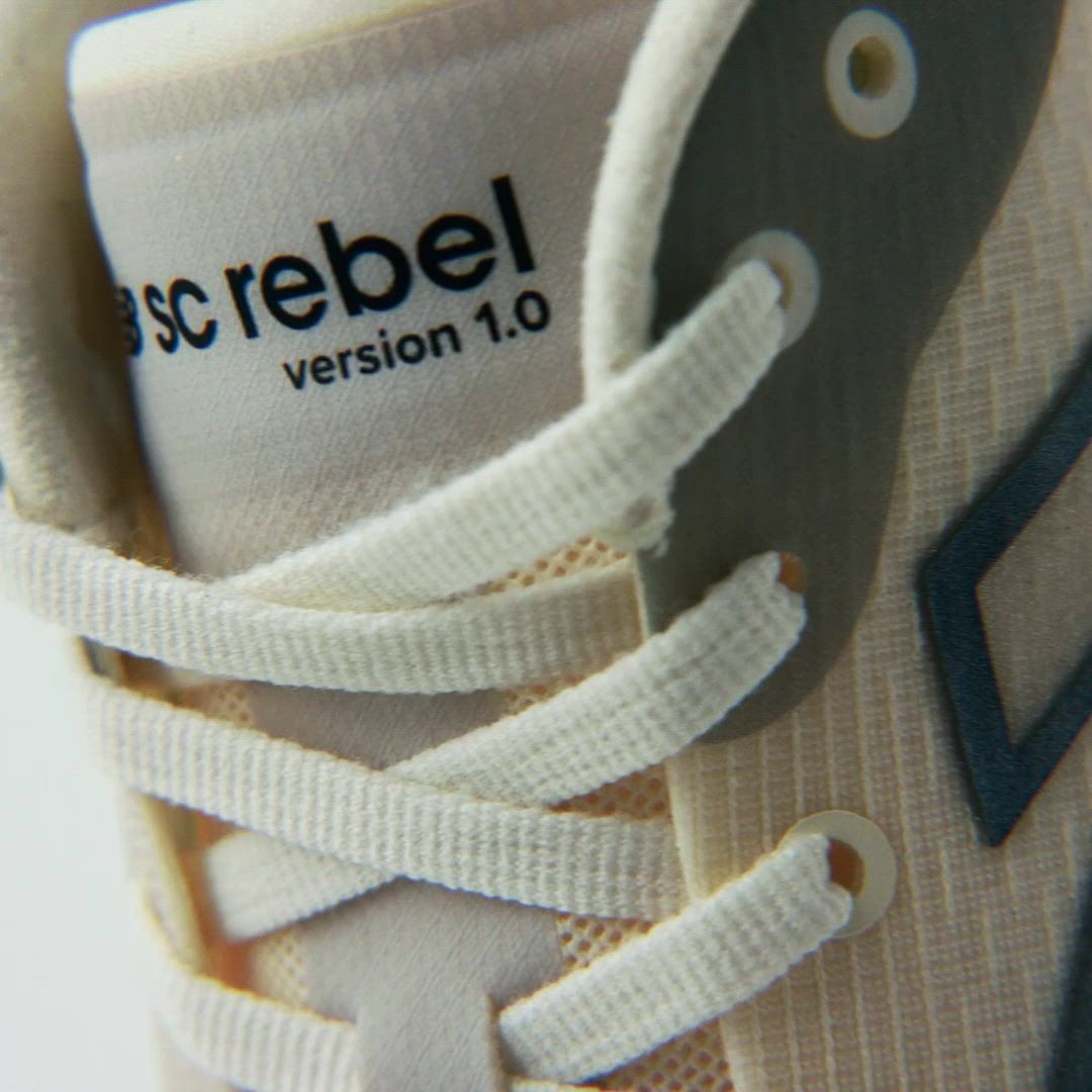 New Balance Supercomp Rebel Black