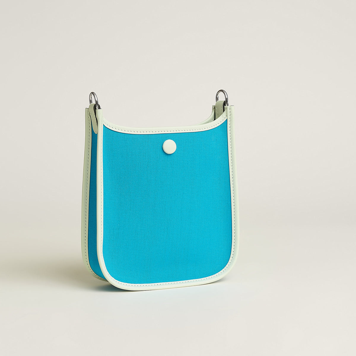 Hermes Neo Evelyne 16 Bag Bleu Aztque
