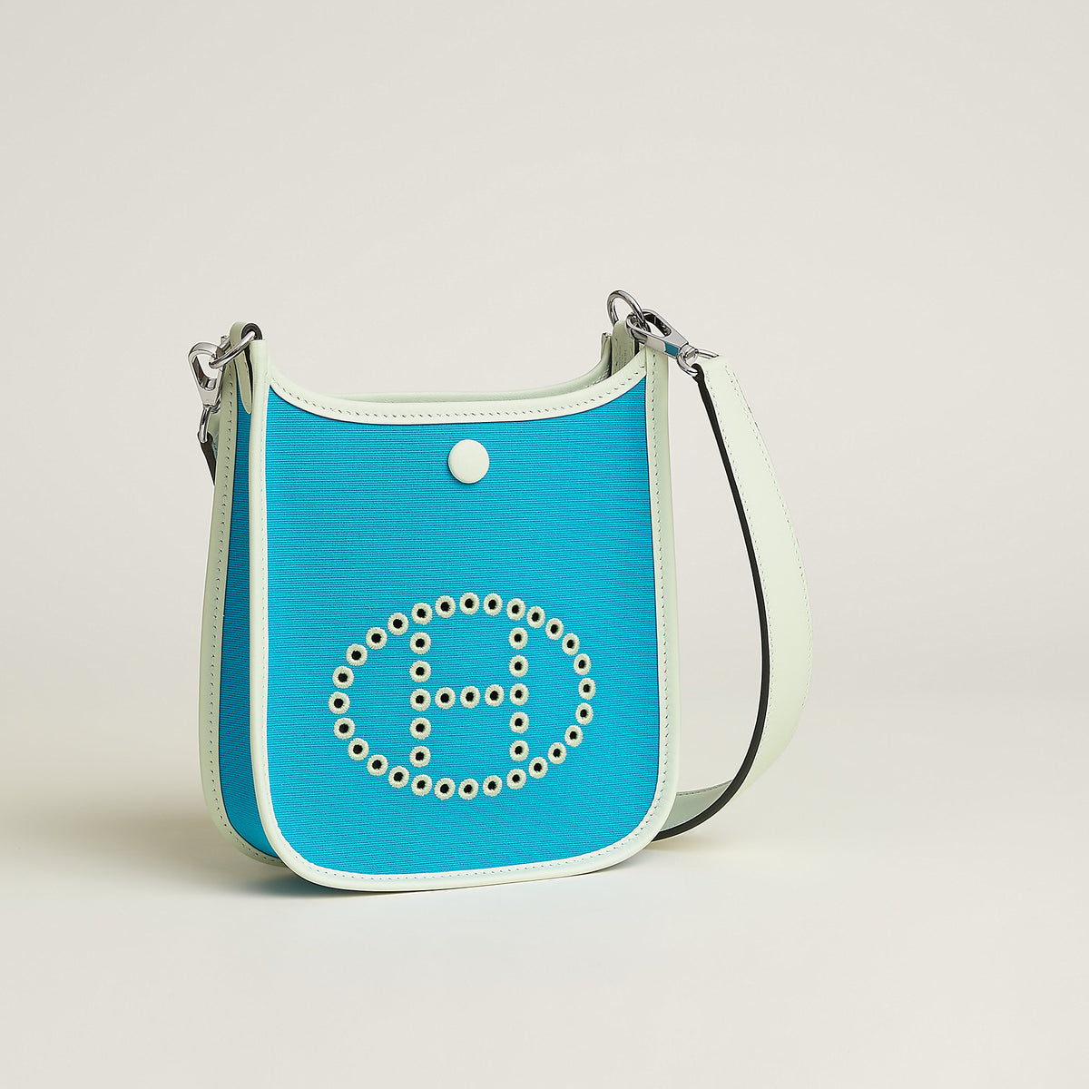 Hermes Neo Evelyne 16 Bag Bleu Aztque
