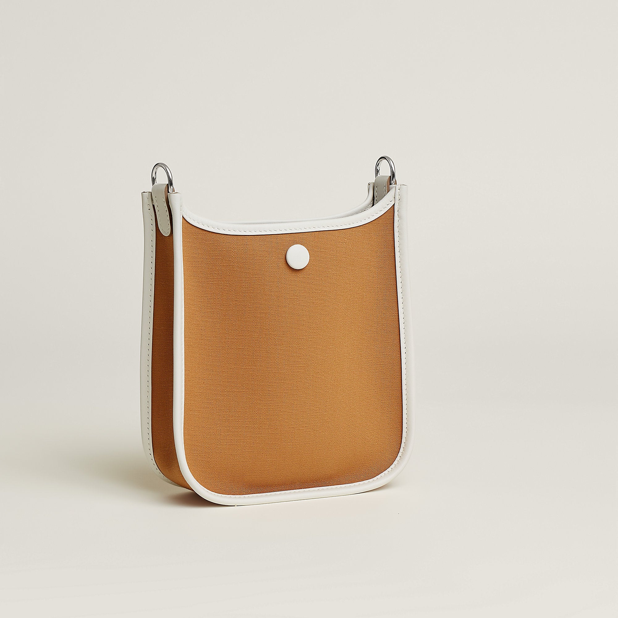 Hermes Neo Evelyne 16 Bag Dune
