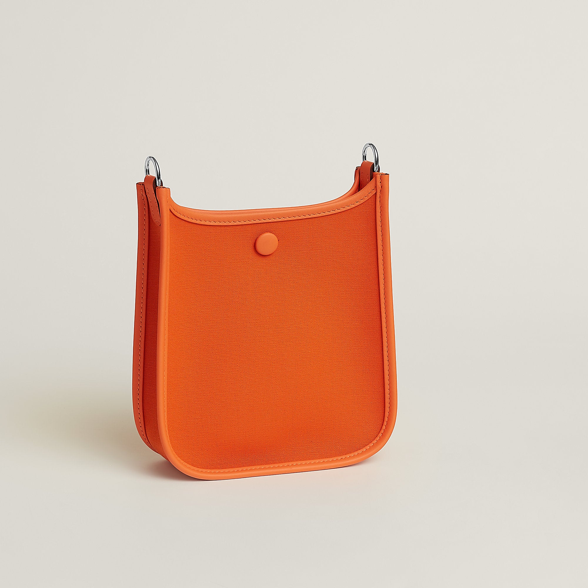Hermes Neo Evelyne 16 Bag Feu