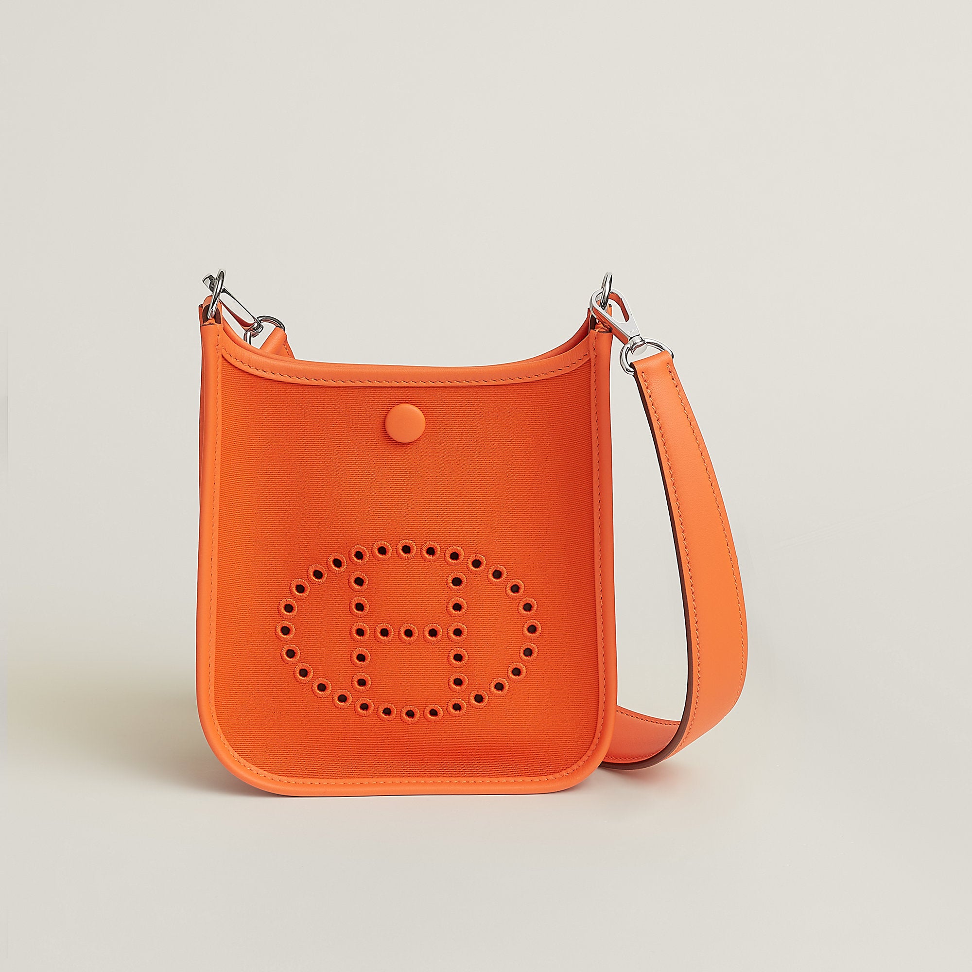 Hermes Neo Evelyne 16 Bag Jaune D'Or