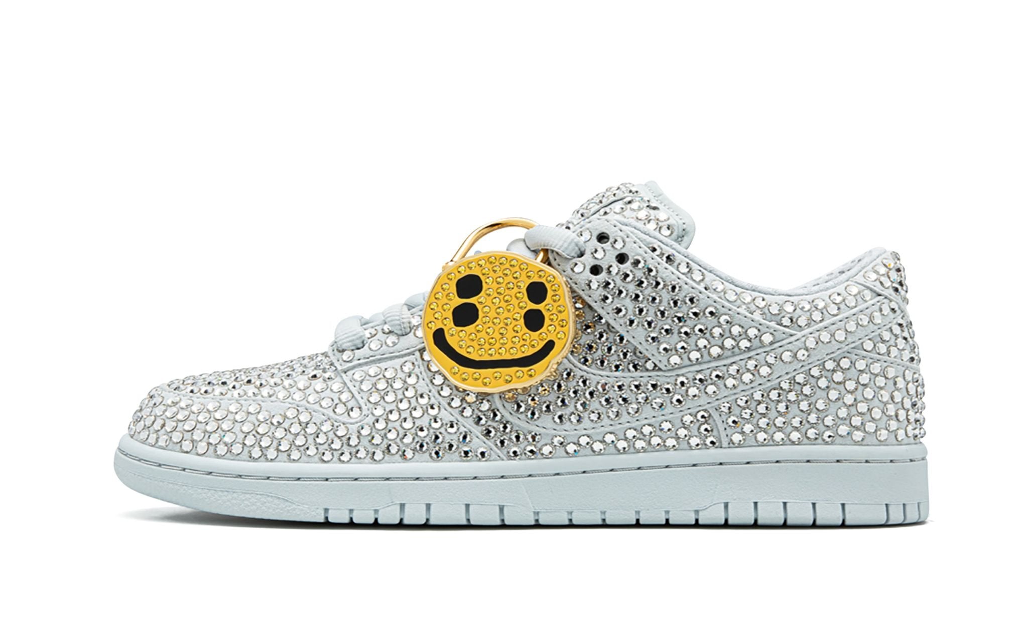 Dunk Low Cactus Plant Flea Market x Swarovski Crystals Sale