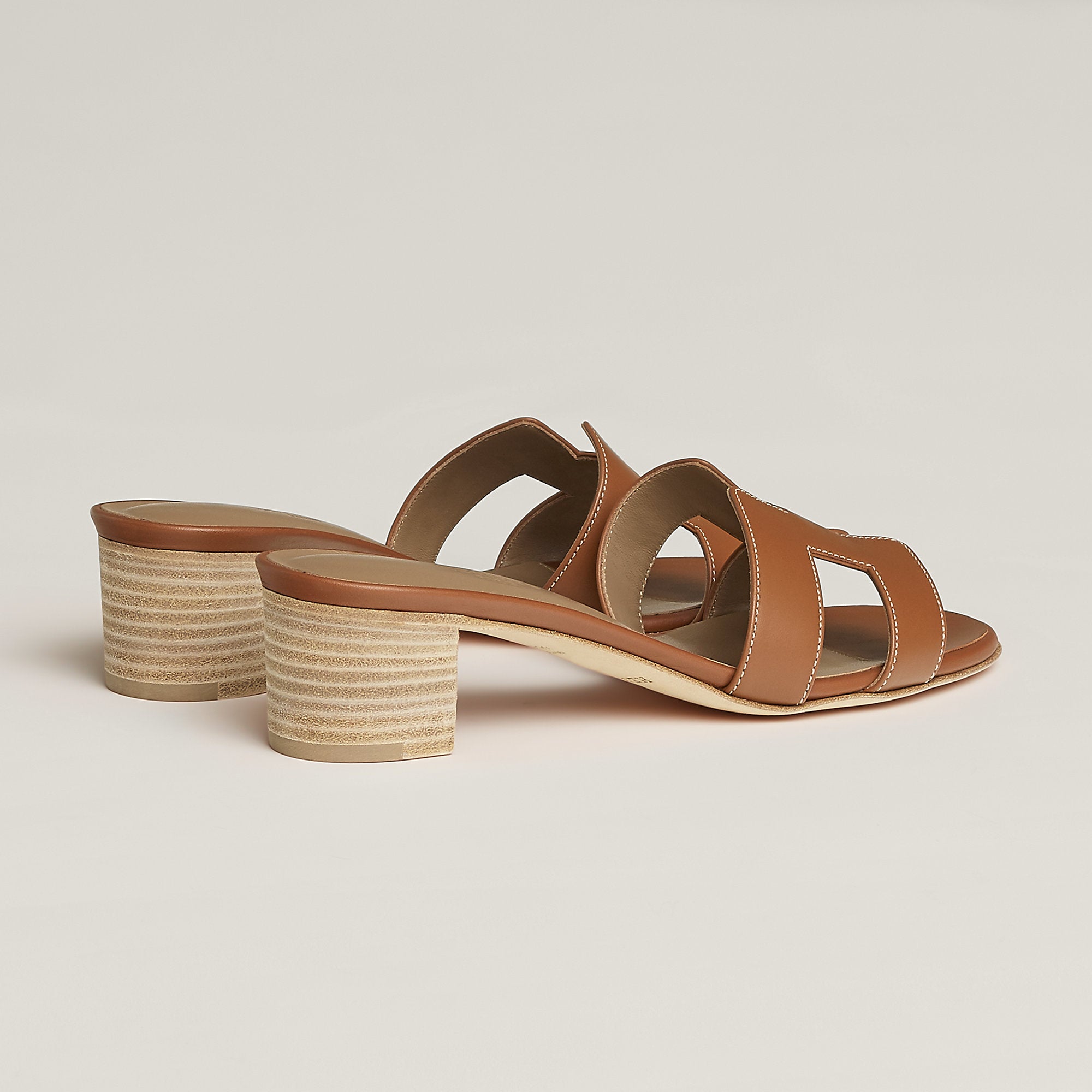 Hermes Oasis Sandal Gold