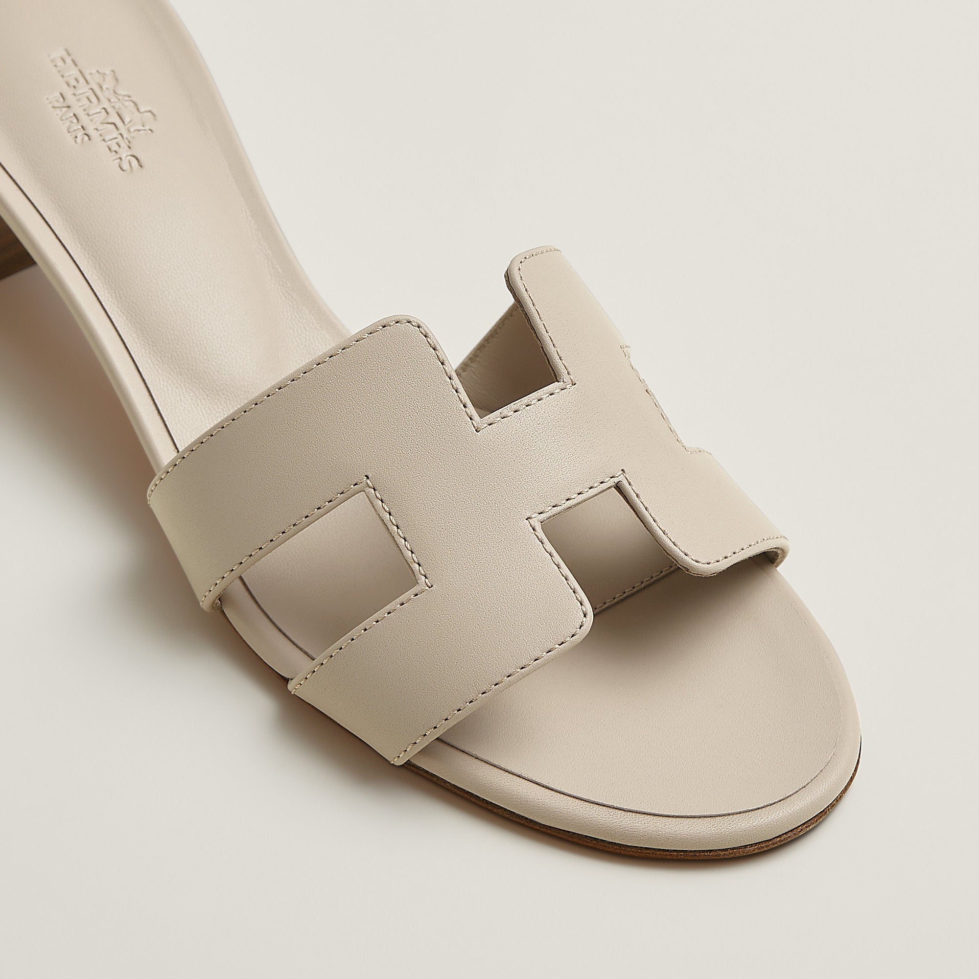 Hermes Oasis Sandal Beige Nomade