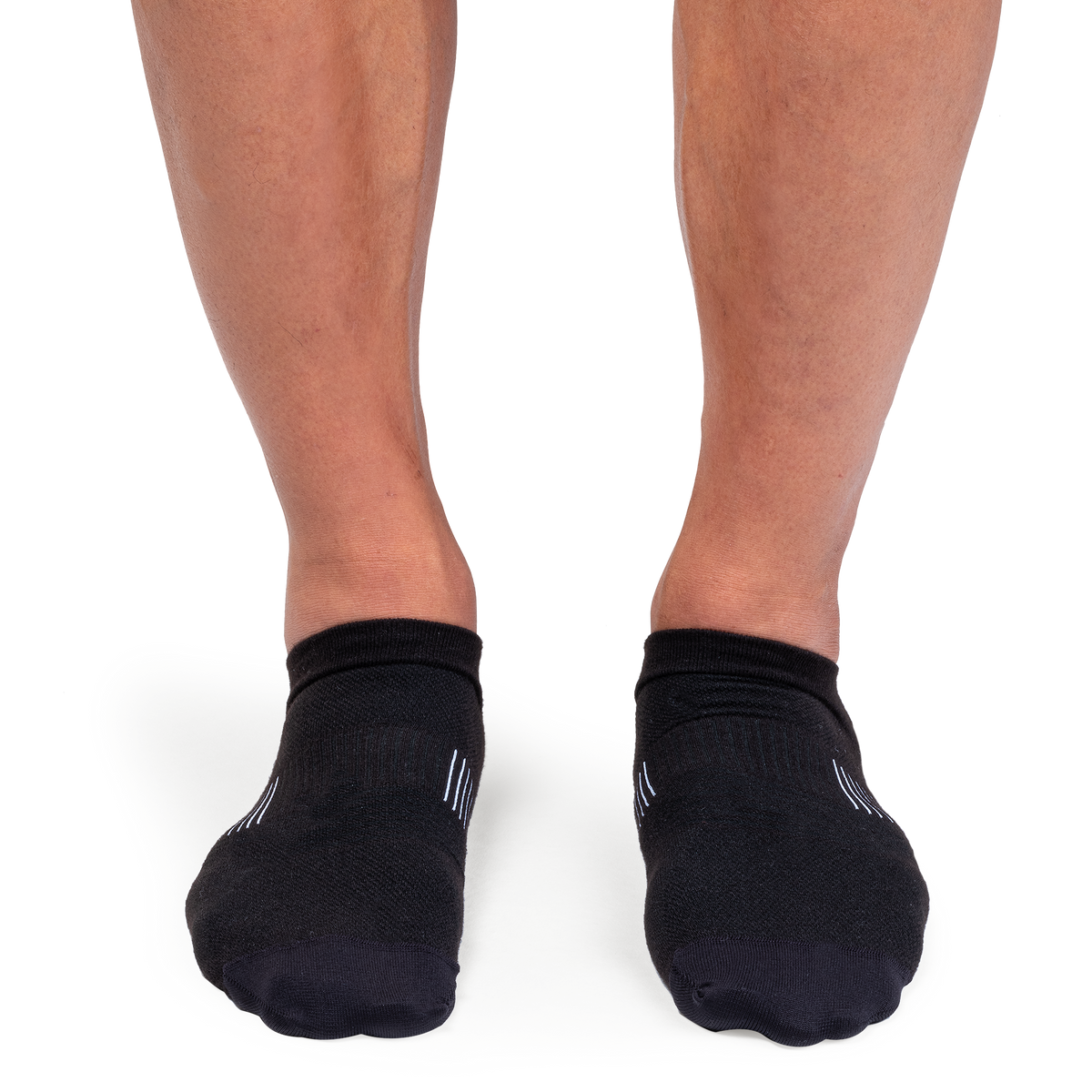 On Ultralight Low Sock Black | White
