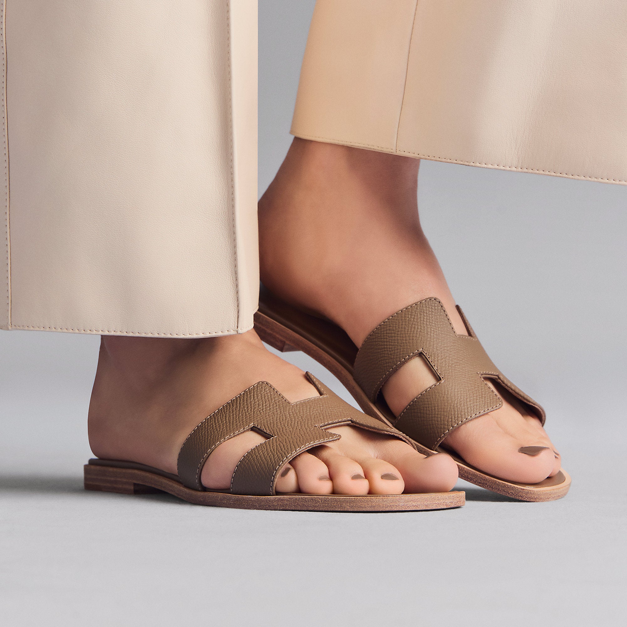 Hermes Oran Sandal Toupe