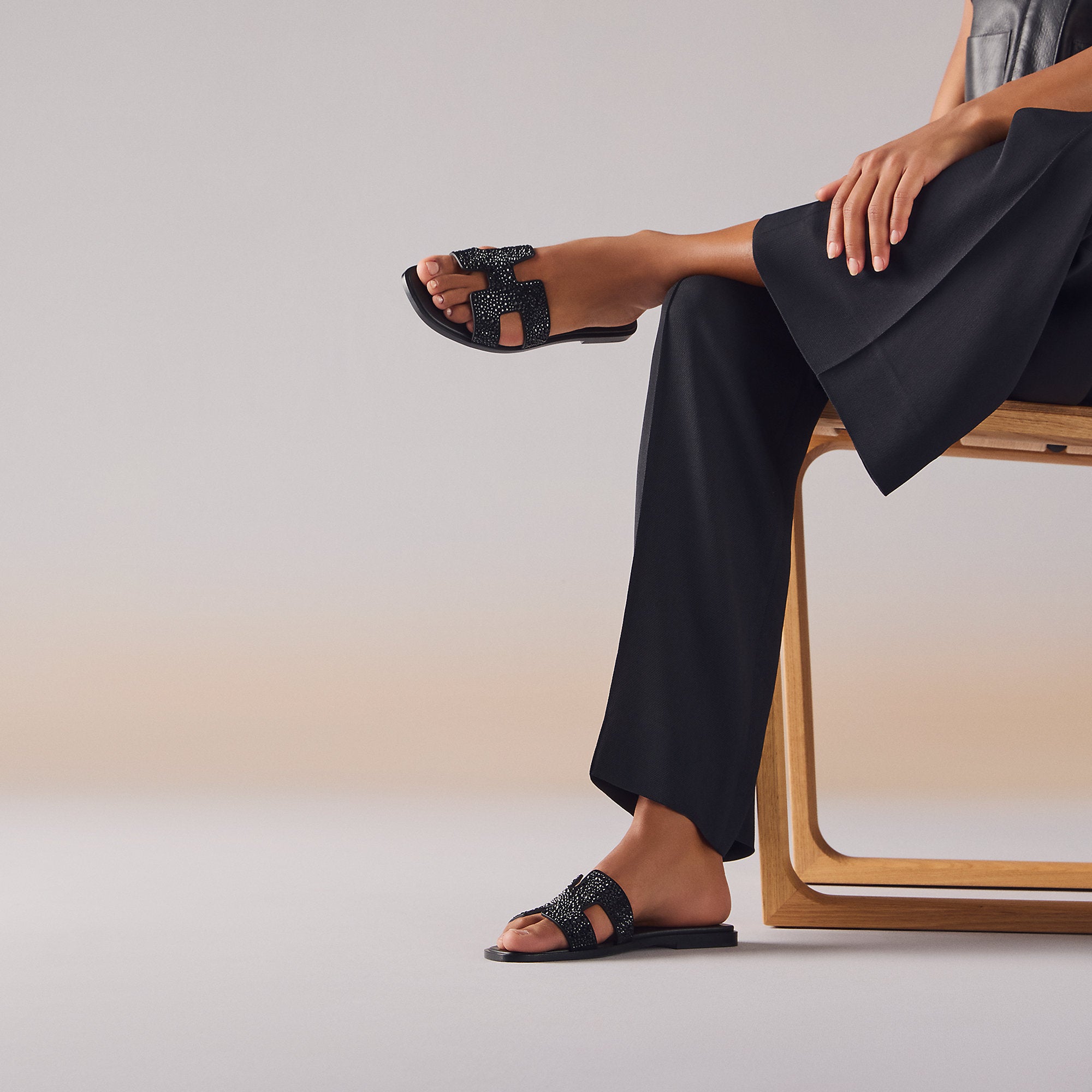 Hermes Oran Sandal Noir