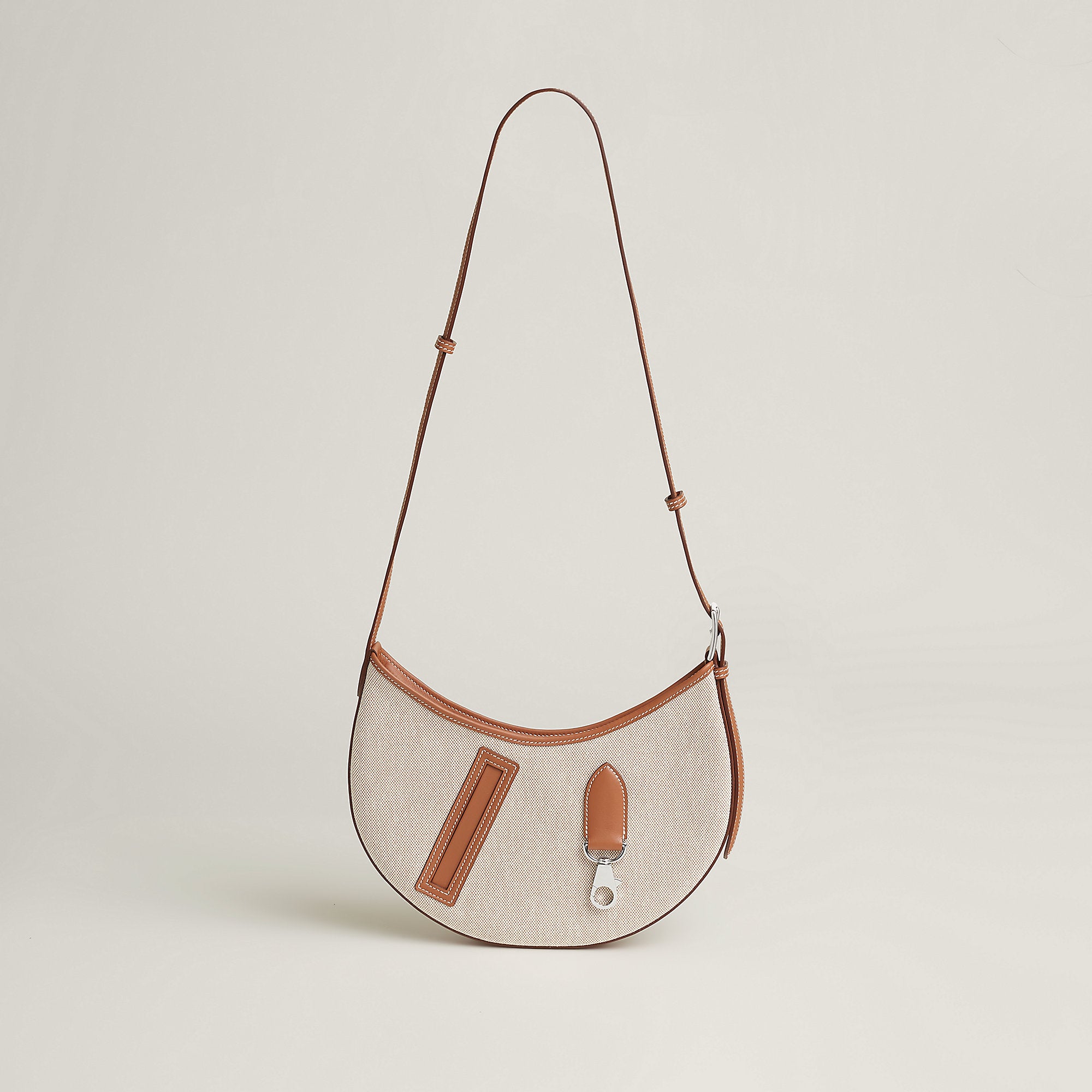 Hermes P'Tit Arcon Toile & Cuir Bag Cru