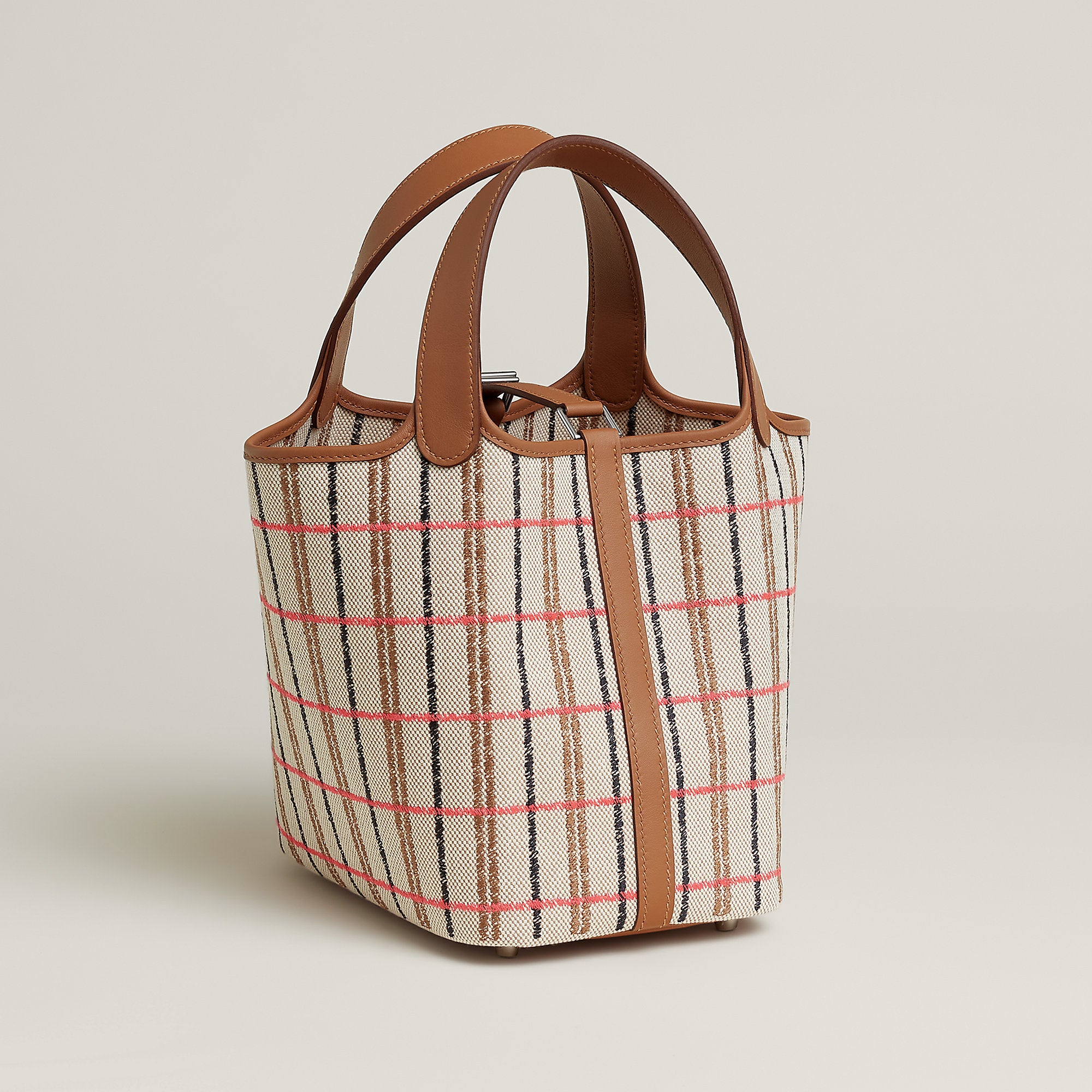 Hermes Picotin Lock 18 Bag Cru