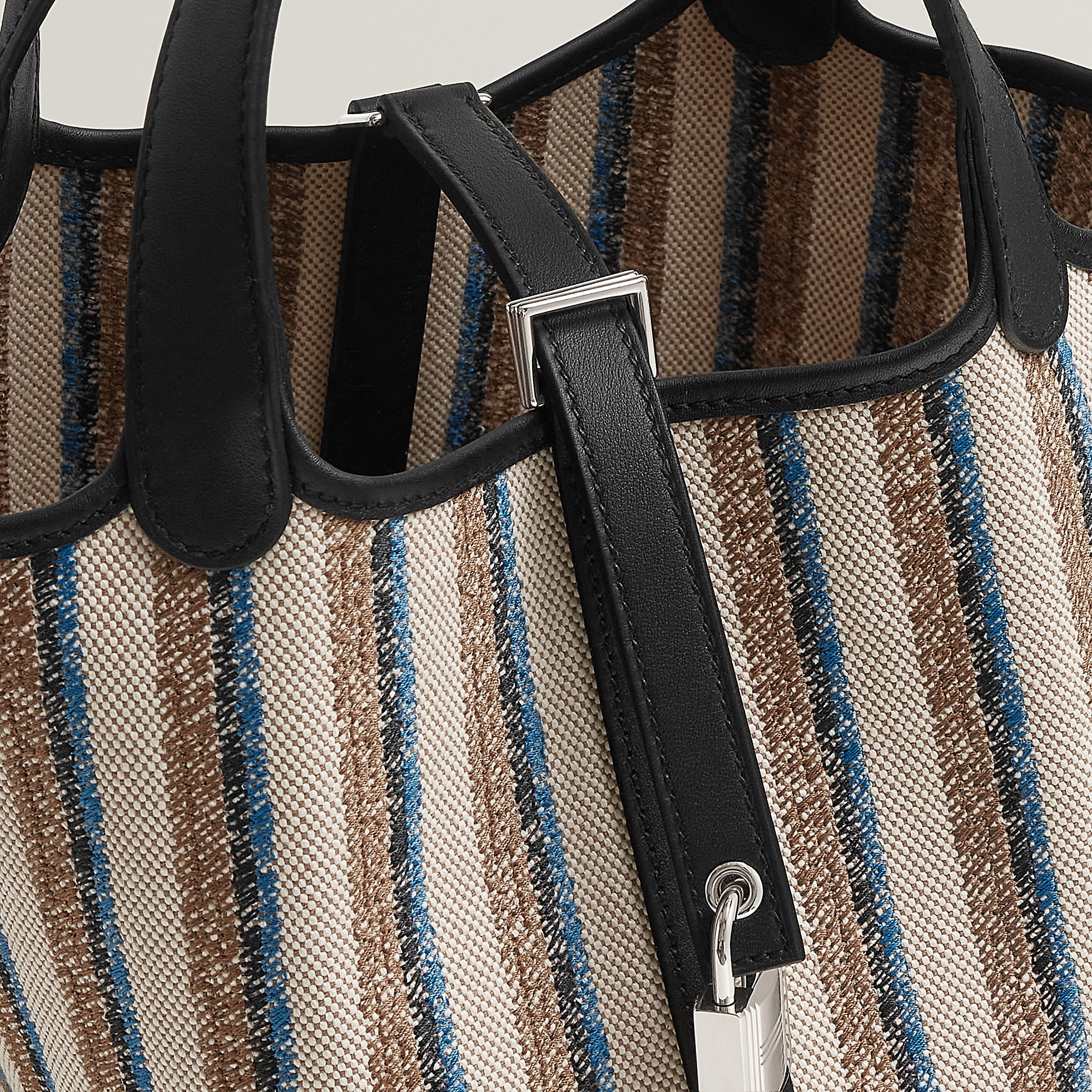Hermes Picotin Lock 18 Bag Cru
