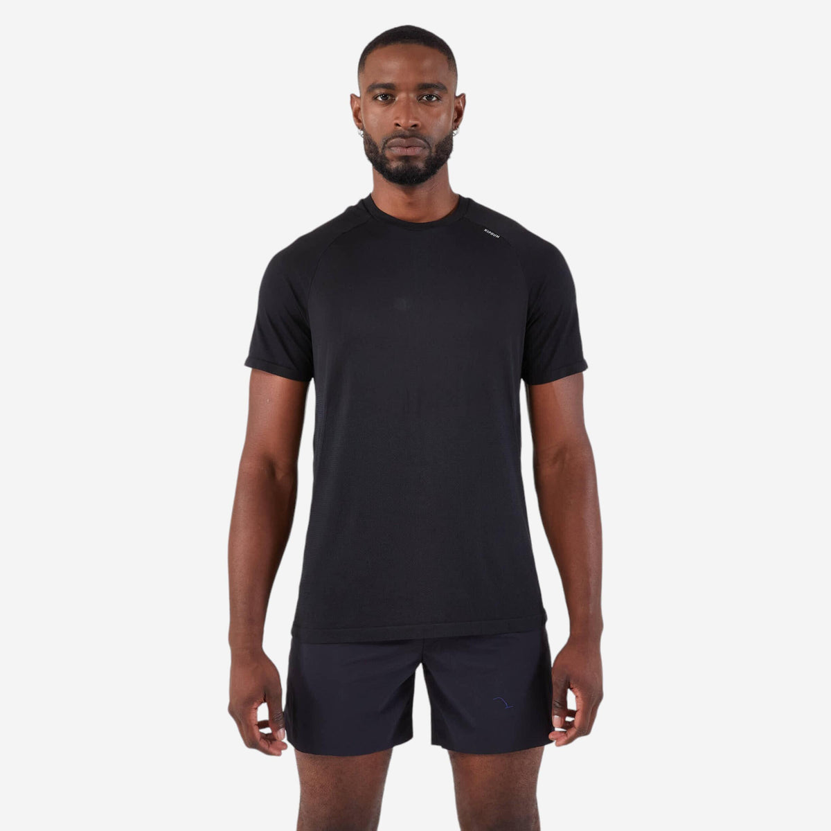 #color_smoked-black-graphite-grey