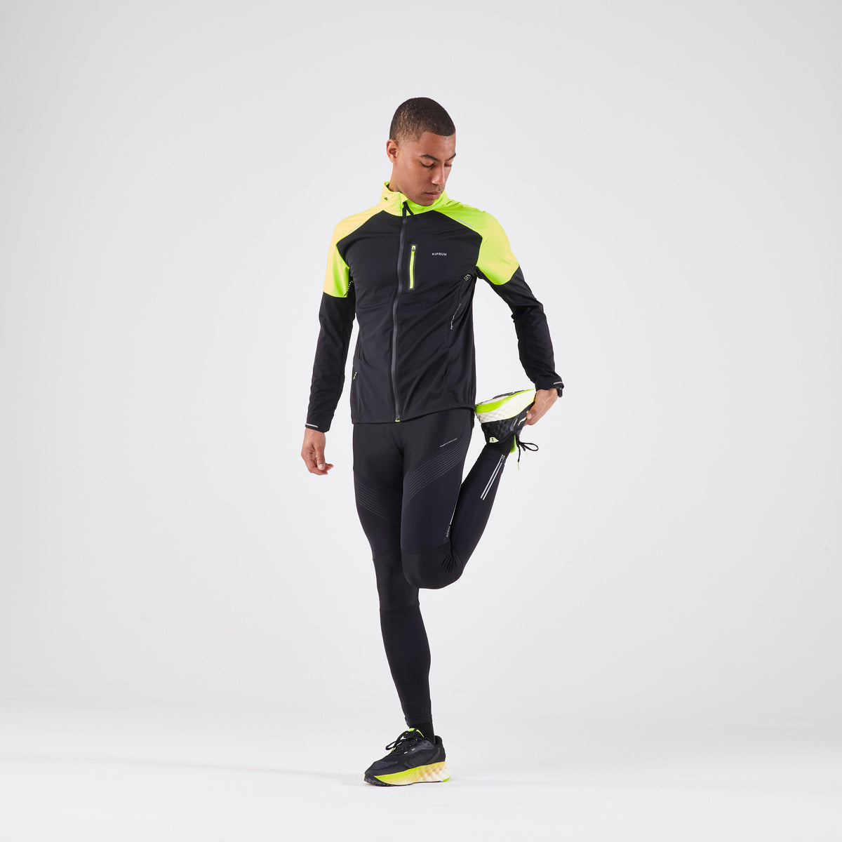 Kiprun Run 900 Warm Regul Men's Long-Sleeved Running Jacket - Black