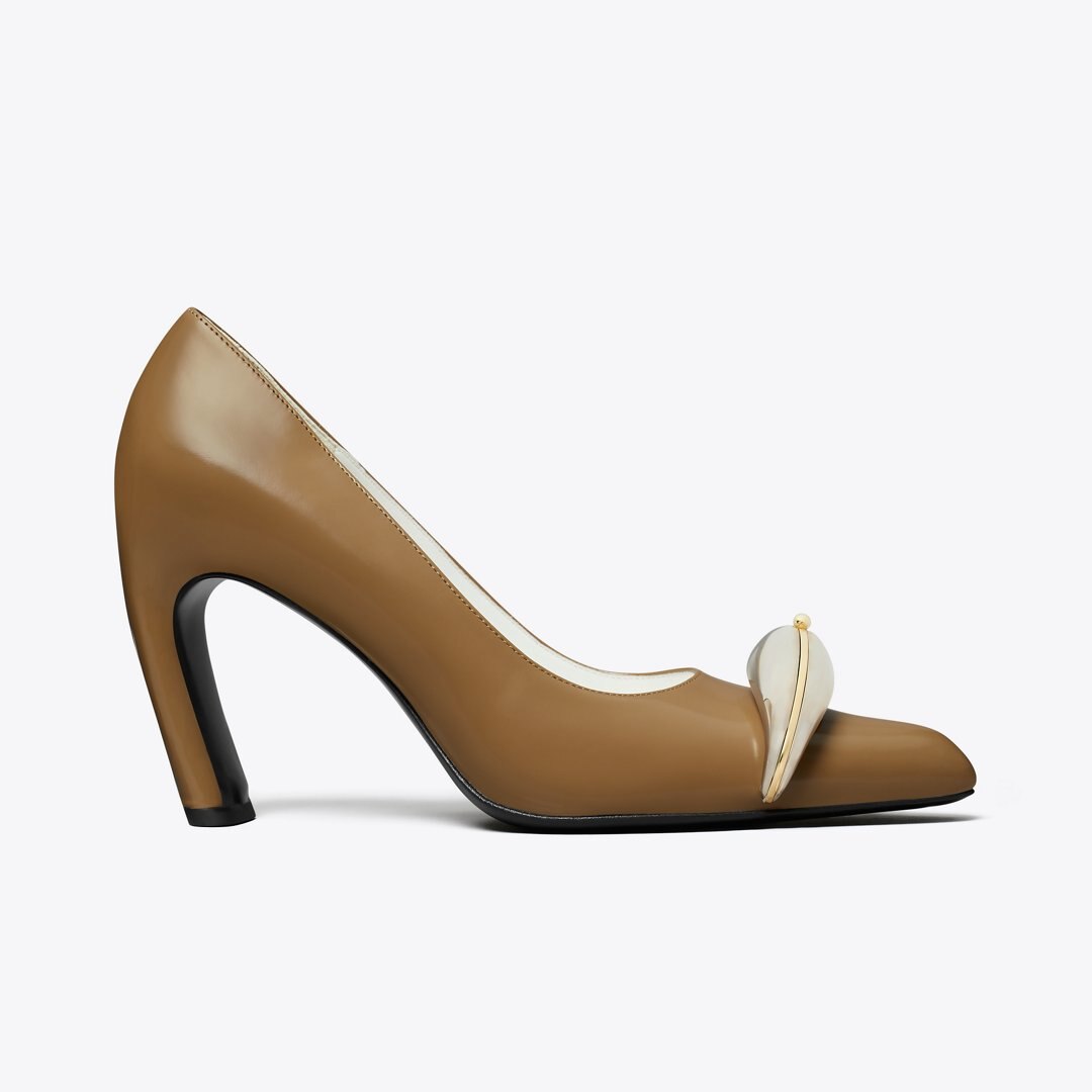 Tory Burch Pierced Pump SOFT ACORN / SILVER