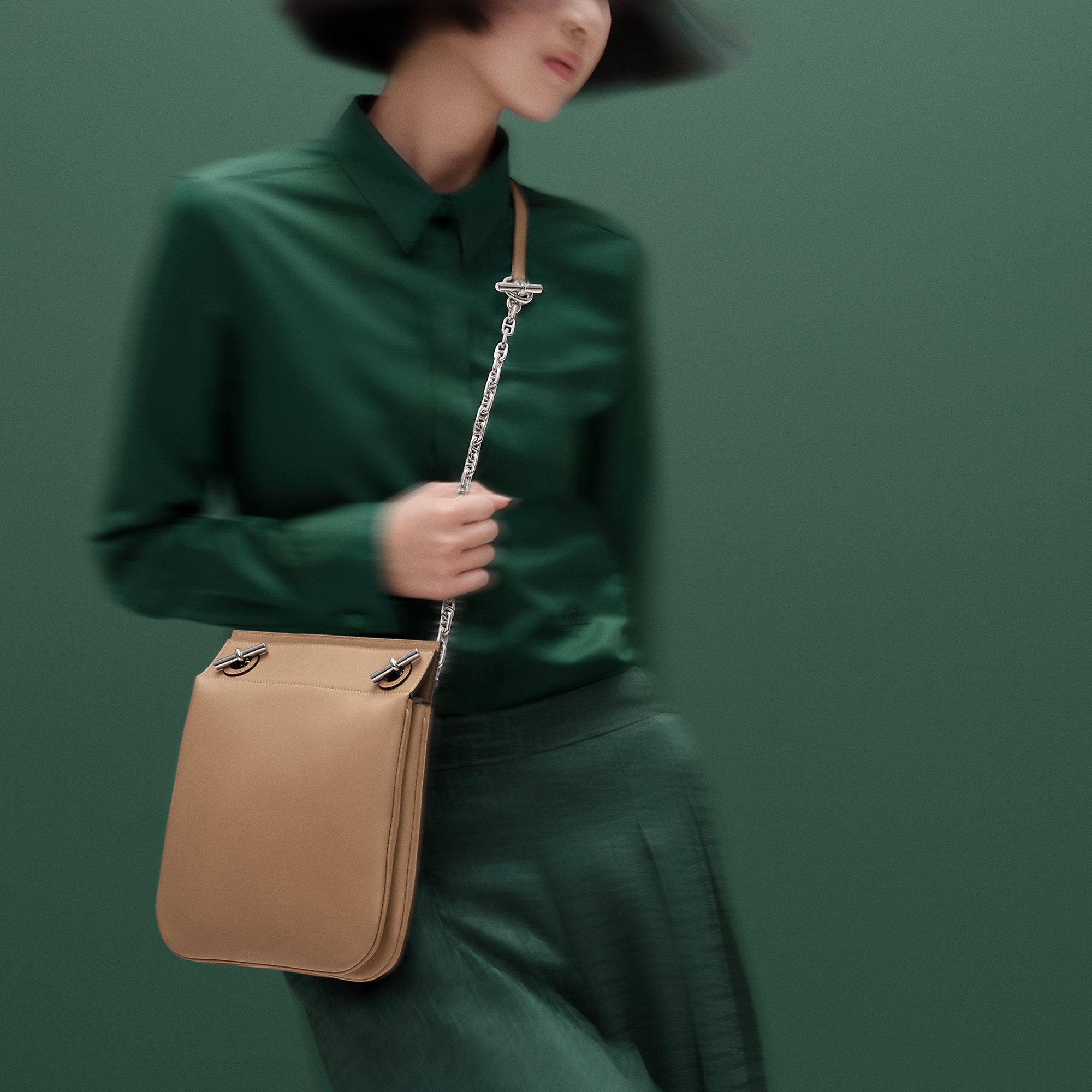 Hermes Poche Cliquetis Bag Poussire