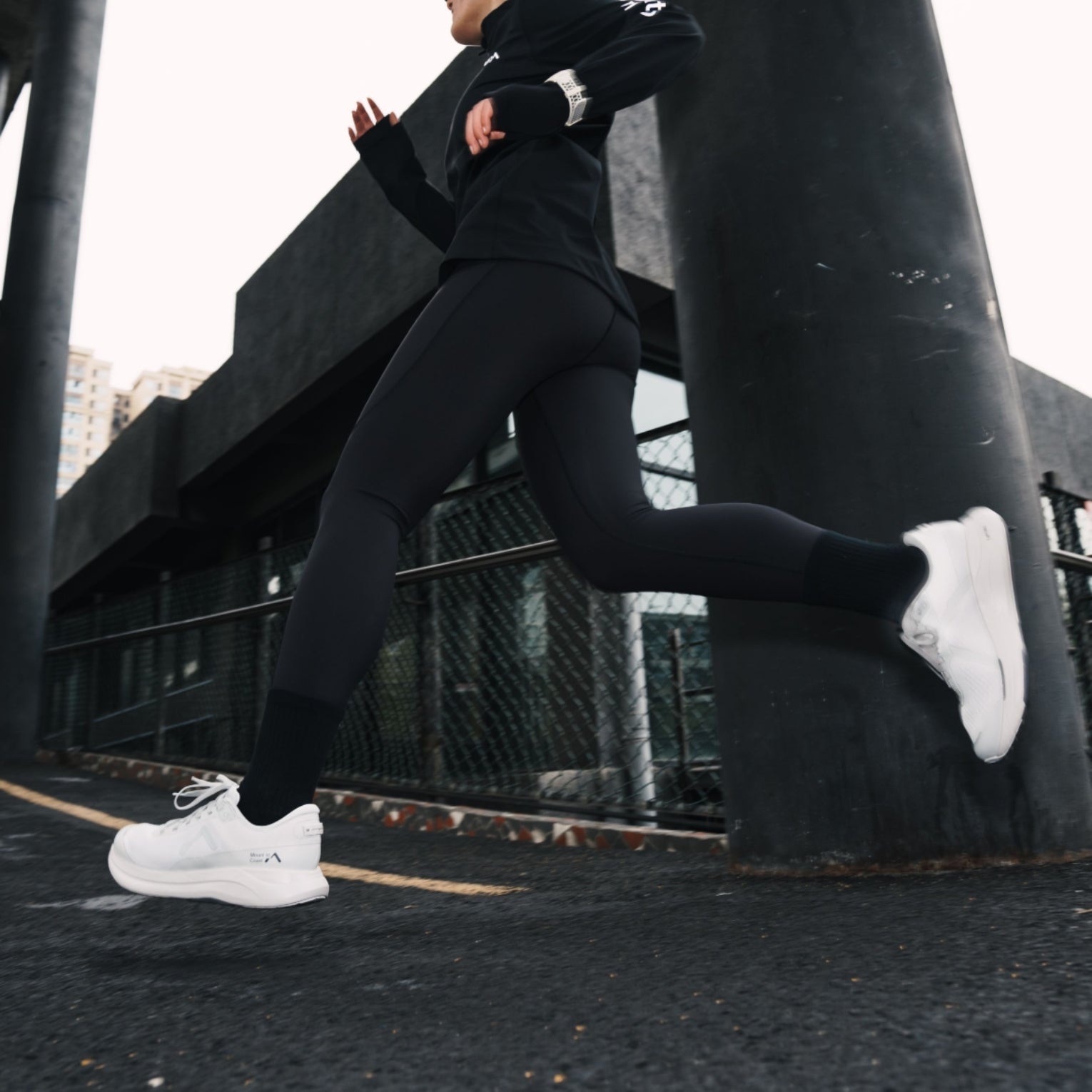 Mount To Coast P1 White Women's