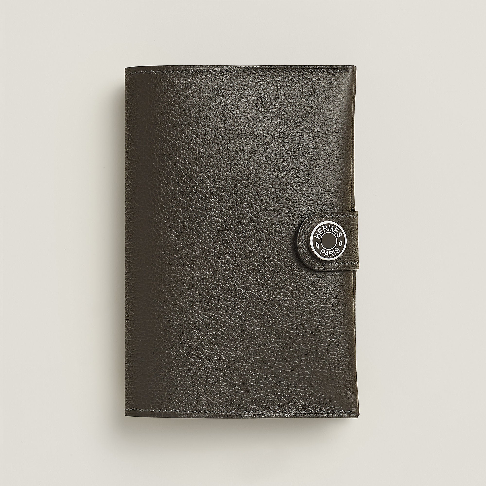 Hermes R.M.S Passport Holder Vert Bronze
