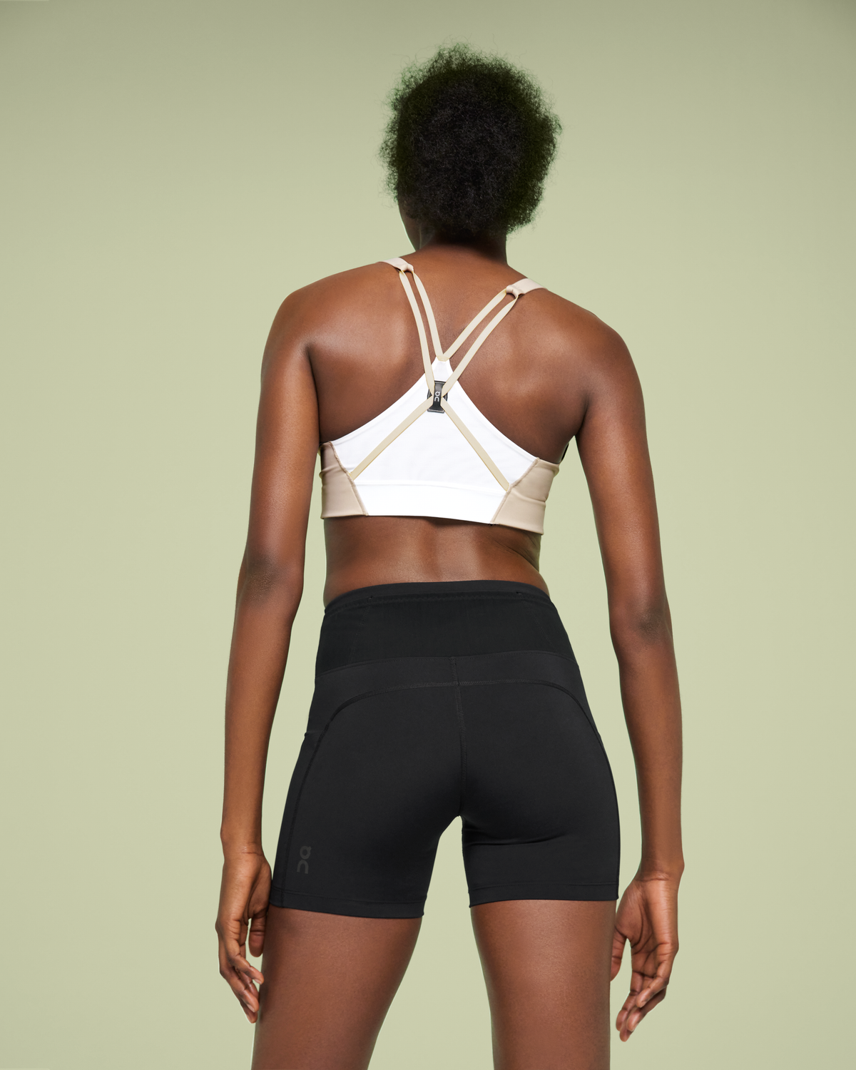 On Active Bra Pearl | White (Women'S) (Women's)