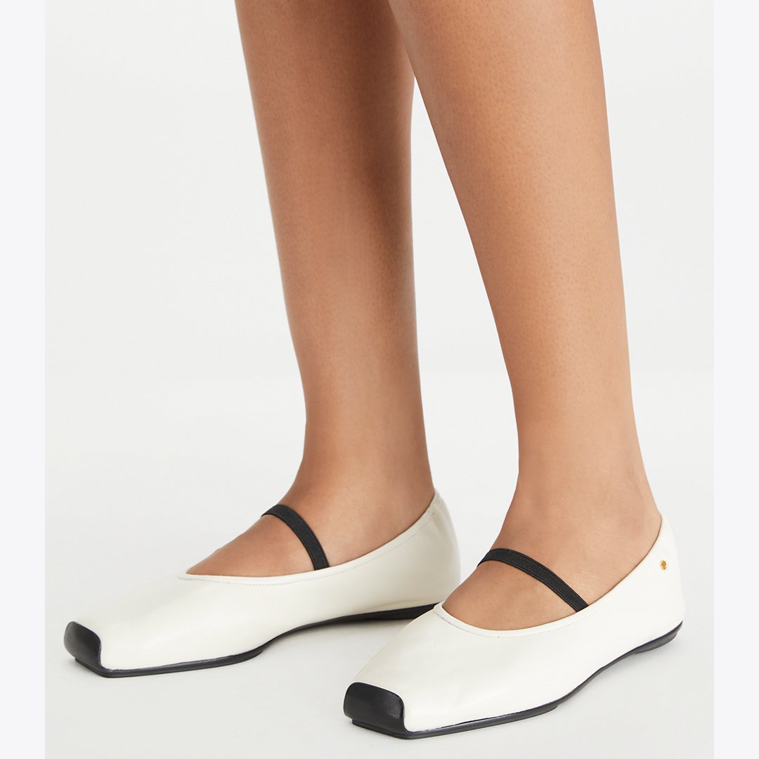 Tory Burch Runway Ballet NEW IVORY / PERFECT BLACK
