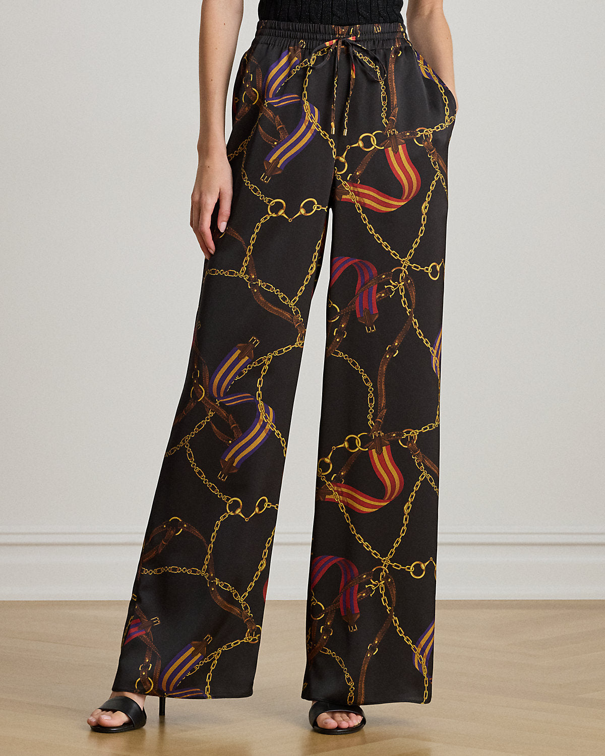 #color_black-multi