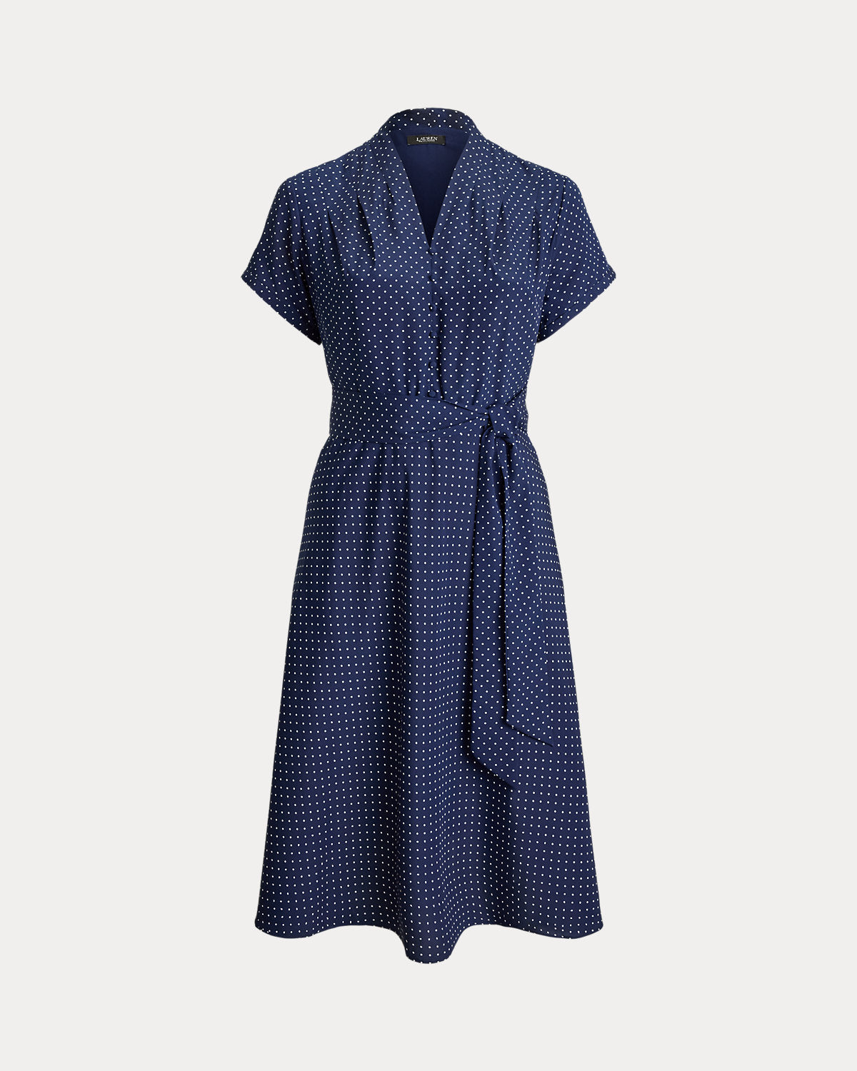 #color_navy/white