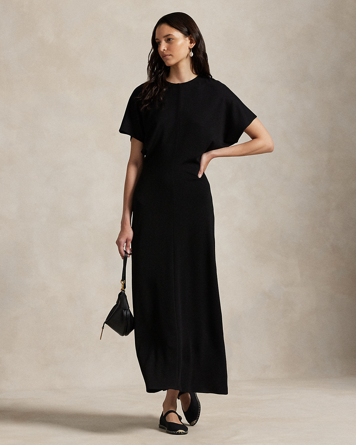 #color_polo-black