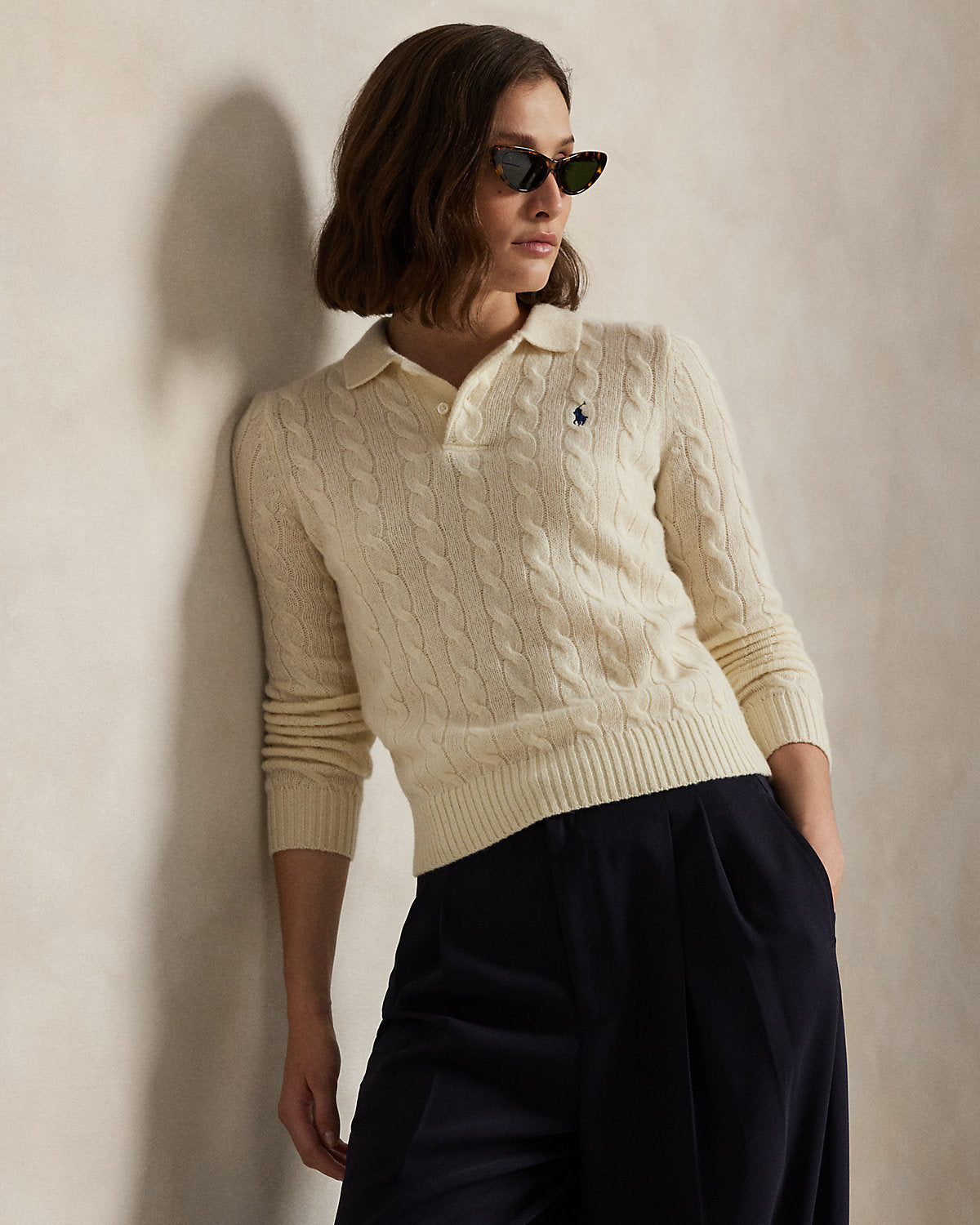 #color_authentic-cream