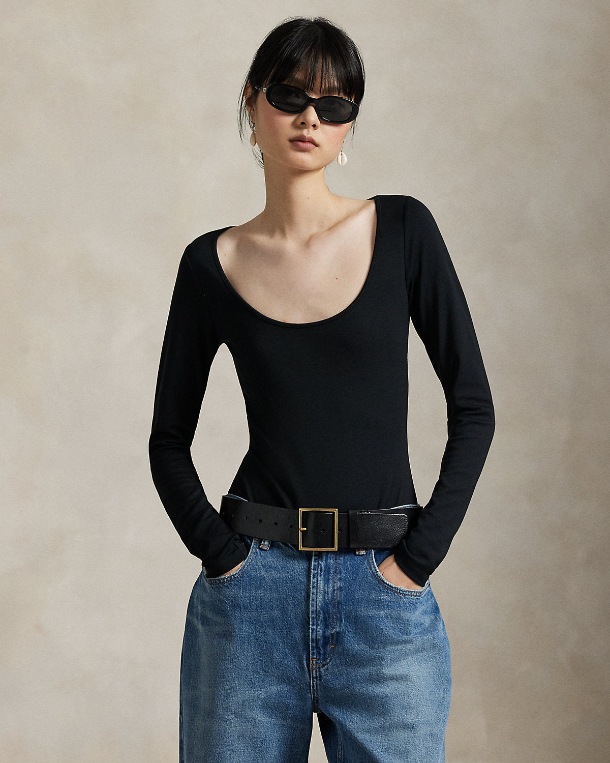 #color_polo-black
