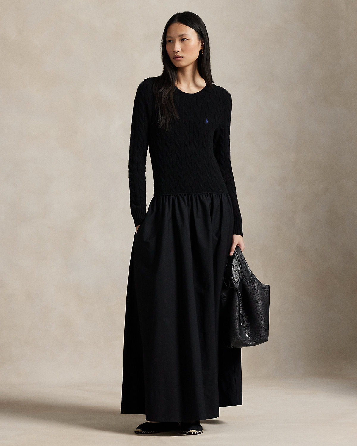 #color_polo-black