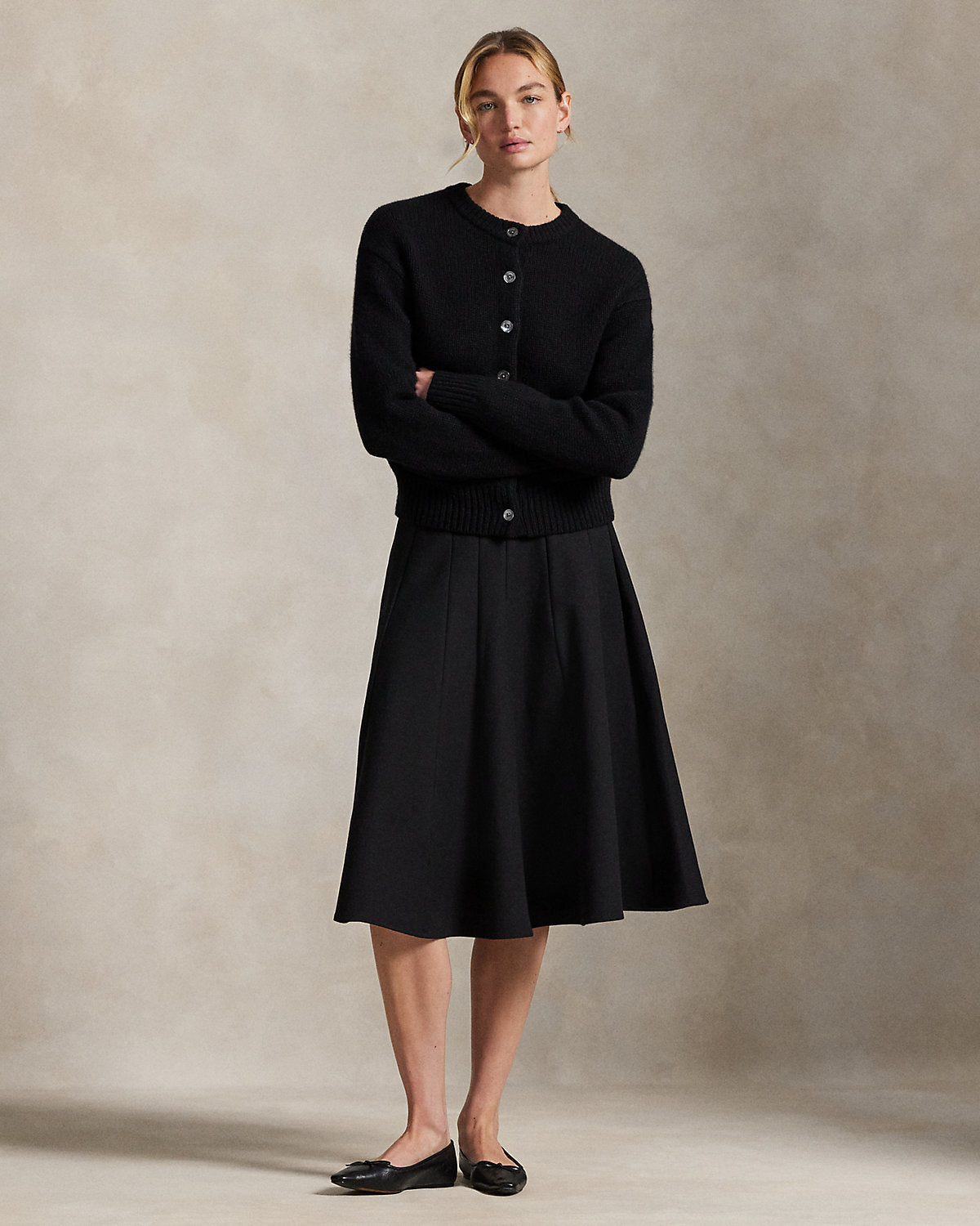 #color_polo-black