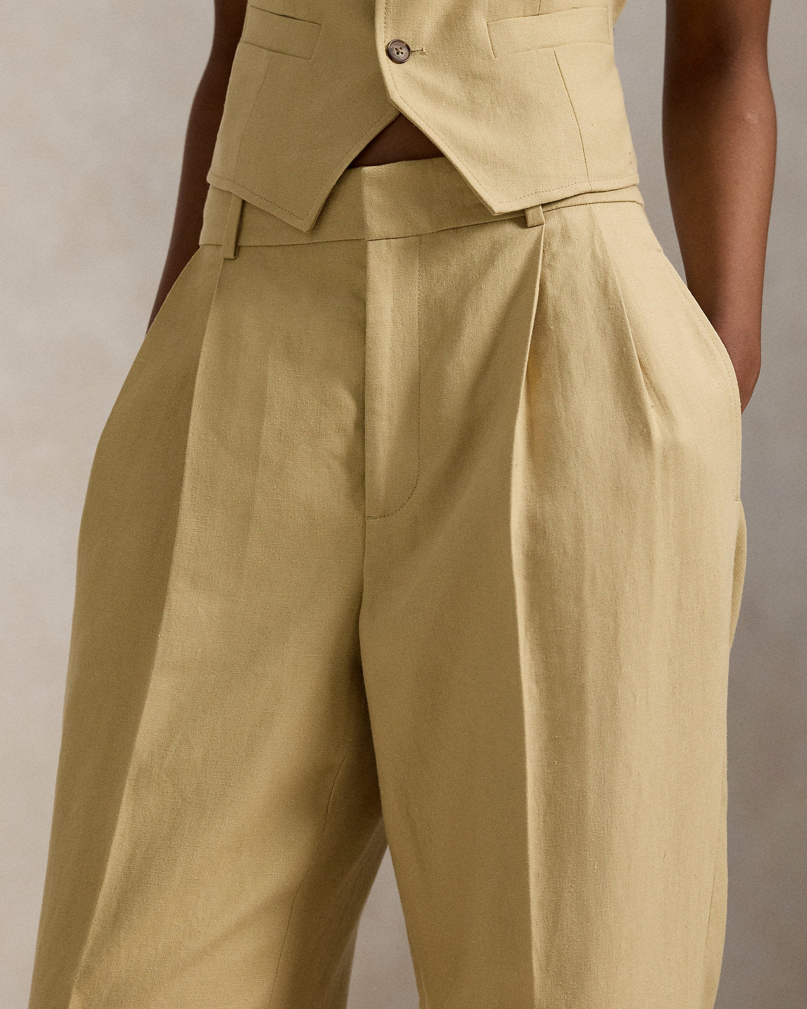Ralph Lauren Hemp Pleated Tapered Pant