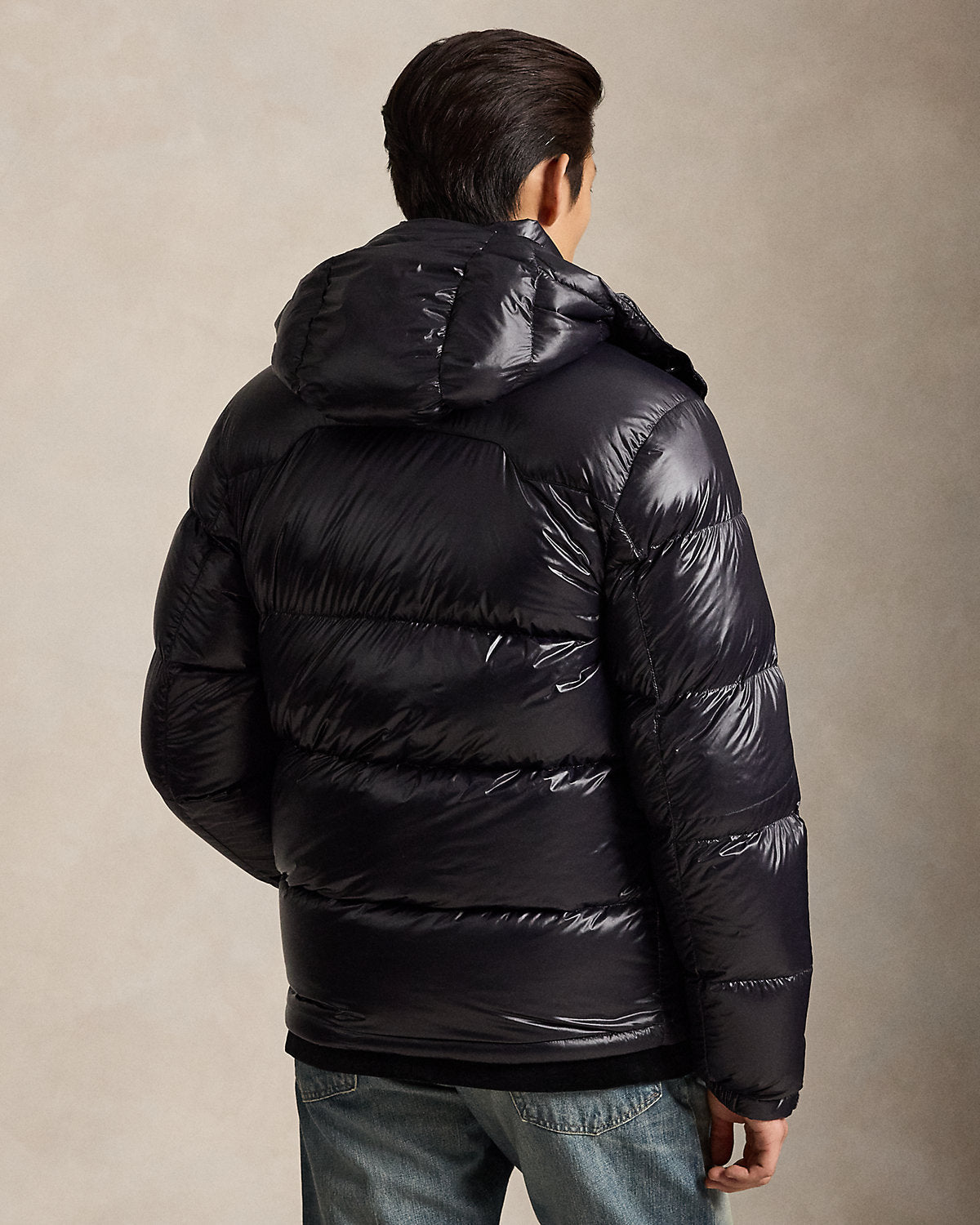 #color_polo-black-glossy