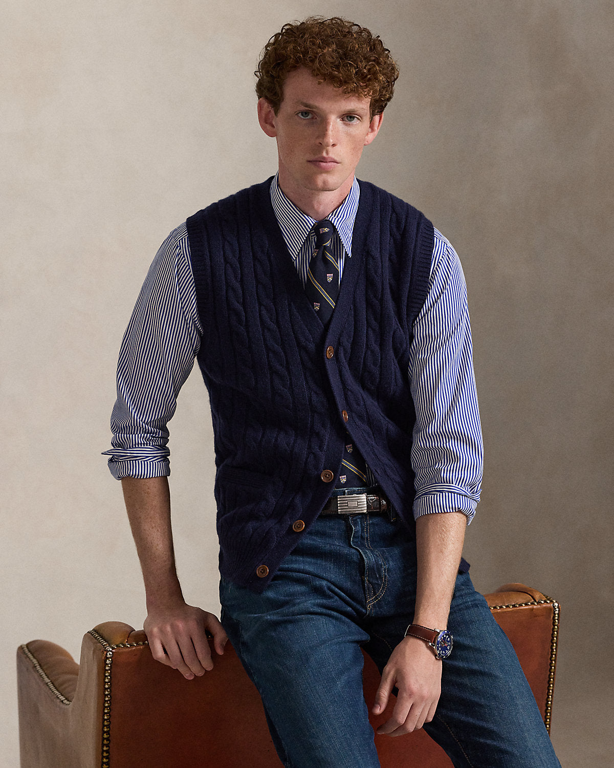 #color_hunter-navy