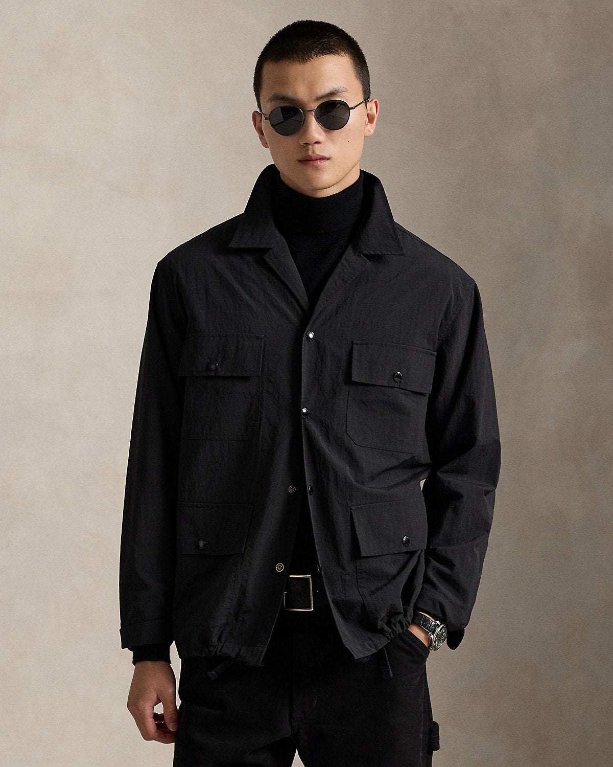 #color_polo-black