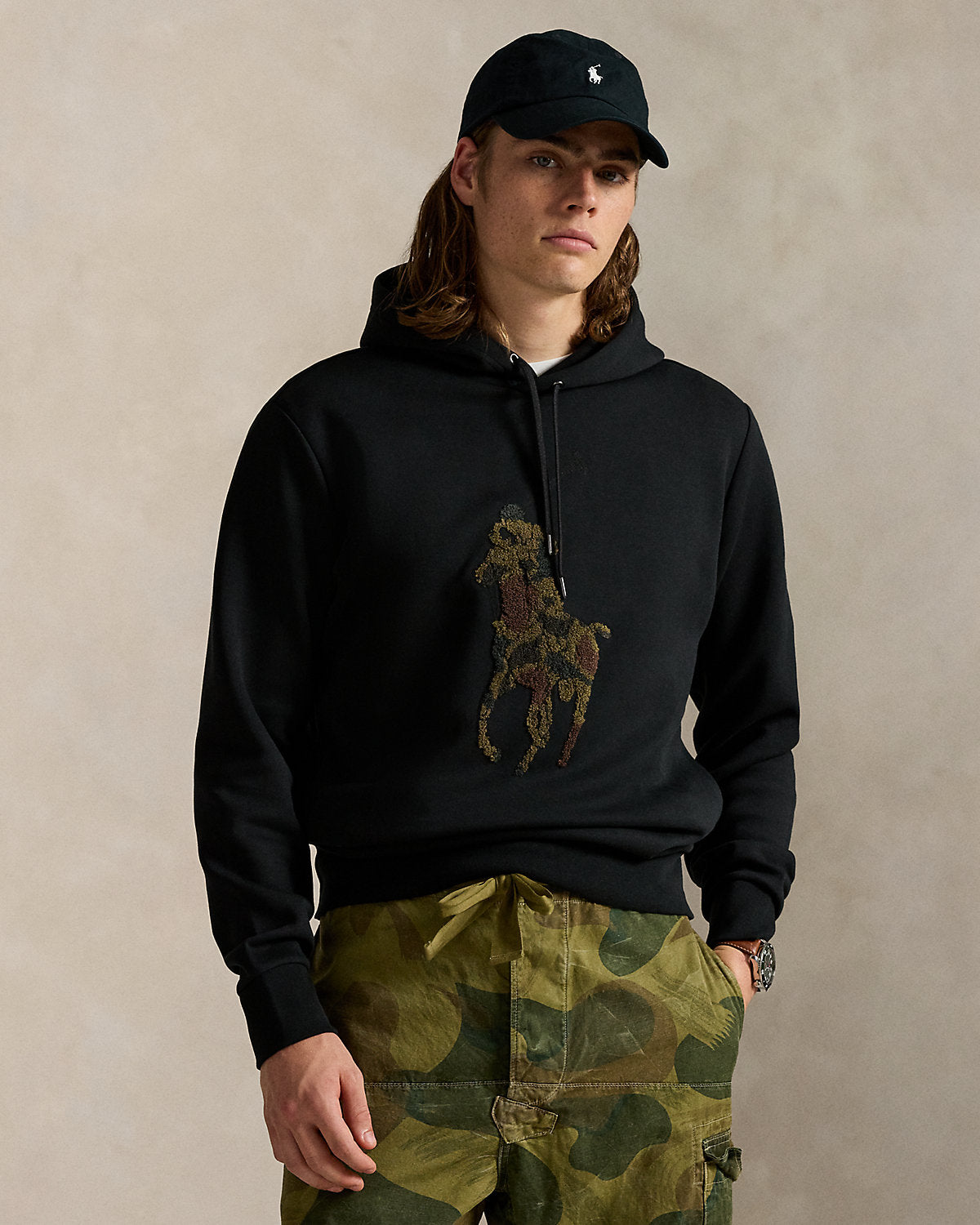 #color_polo-black