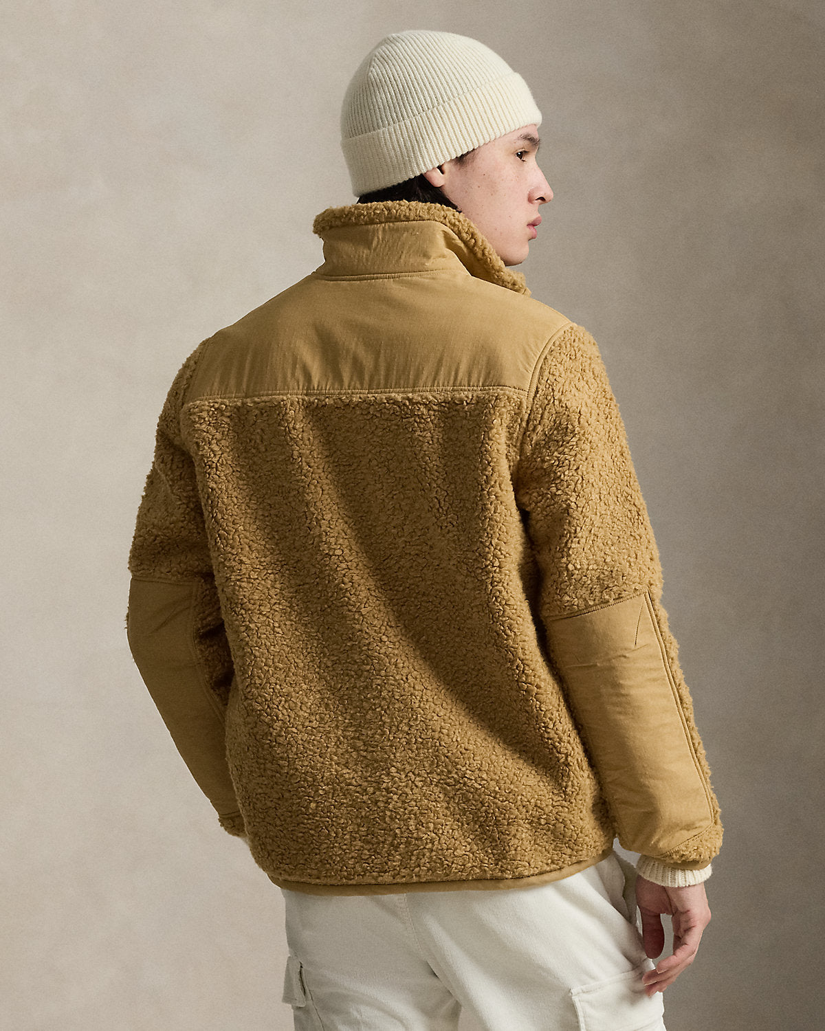 #color_classic-camel