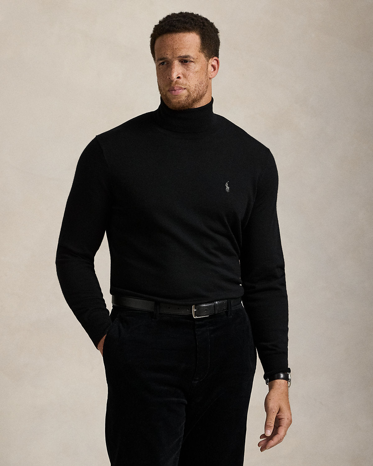 #color_polo-black