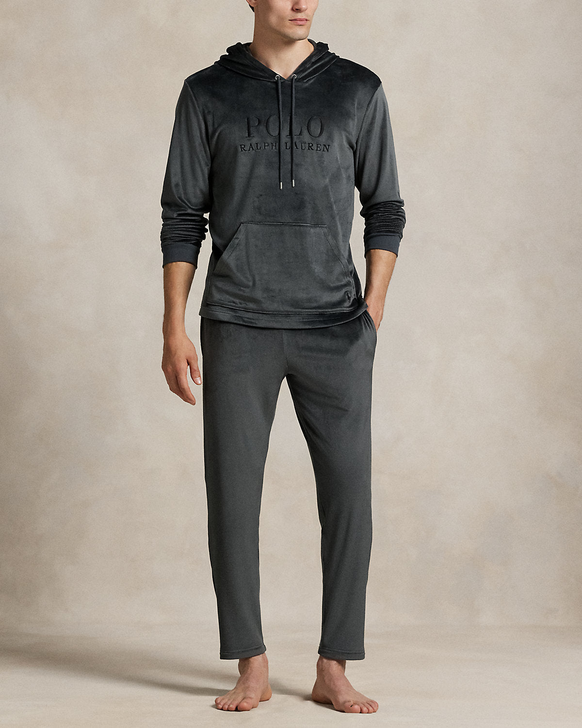 #color_grey/black