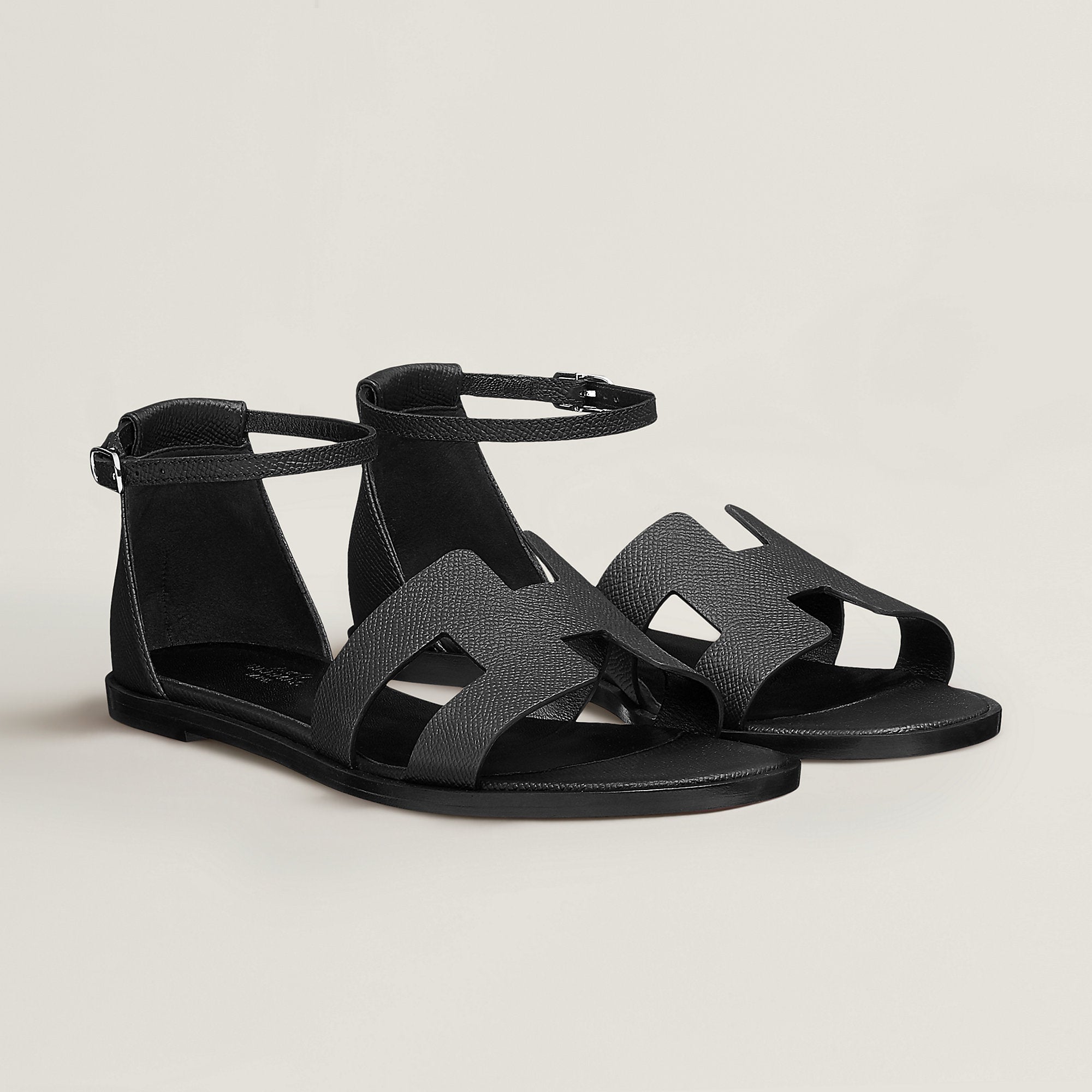 Hermes Santorini Sandal Noir